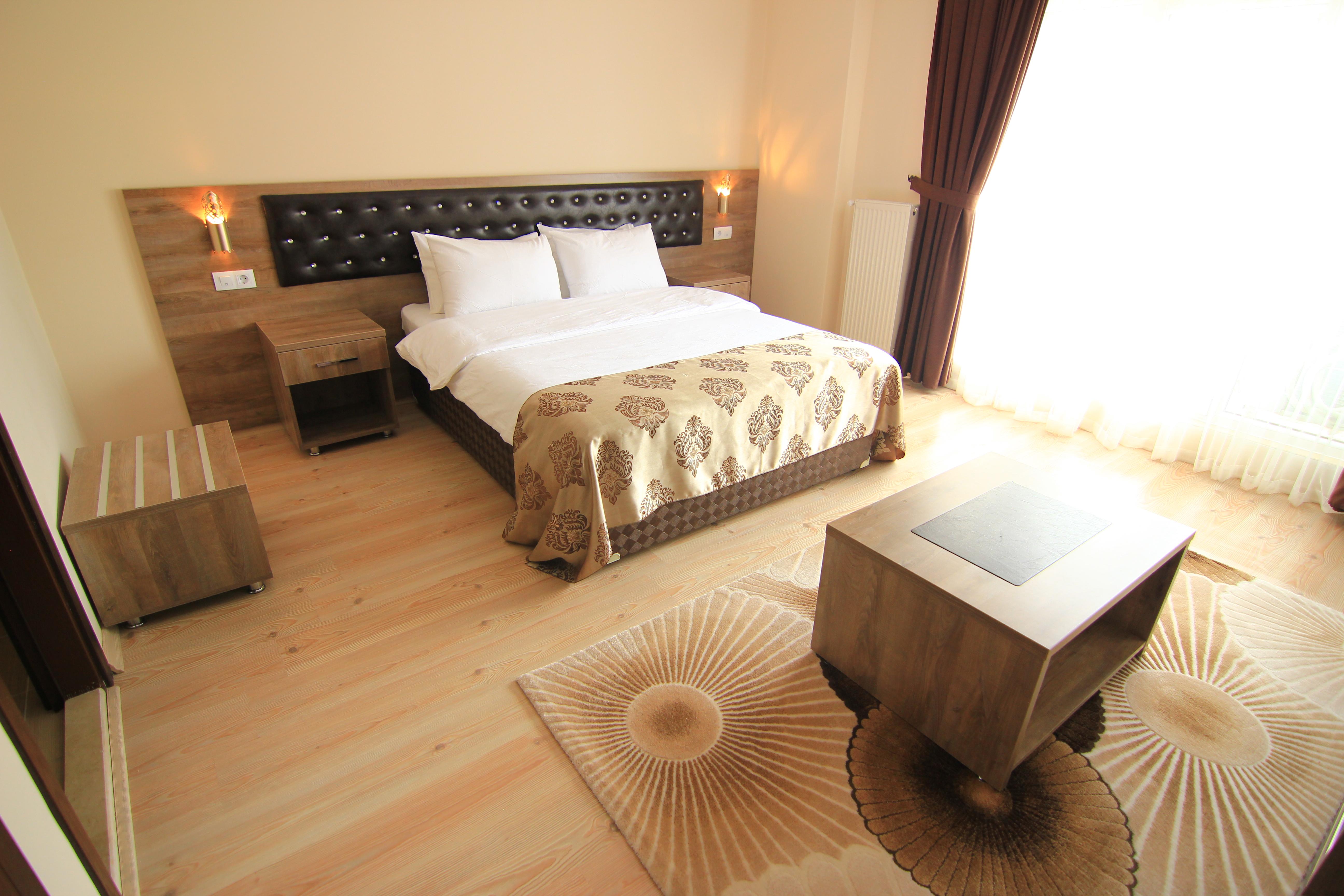 Royal Life Residence