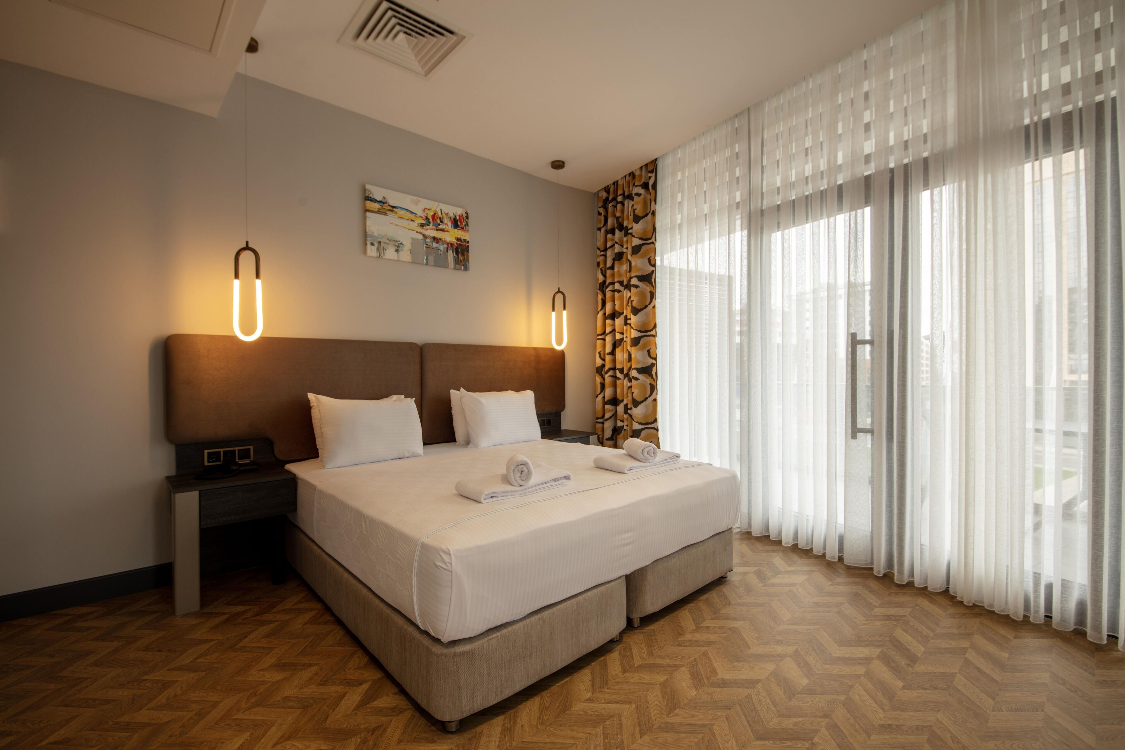 V Center Hotel