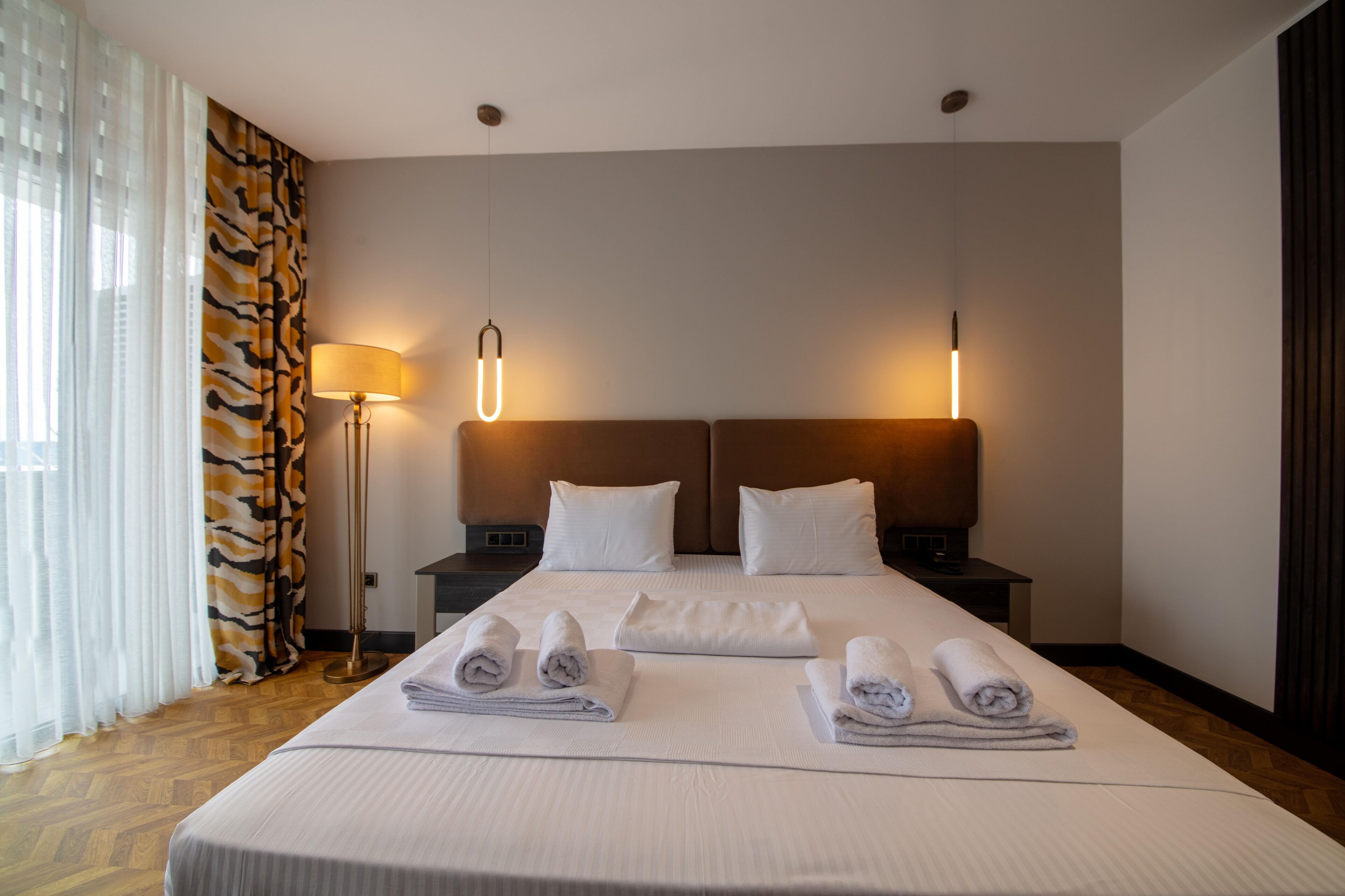 V Center Hotel