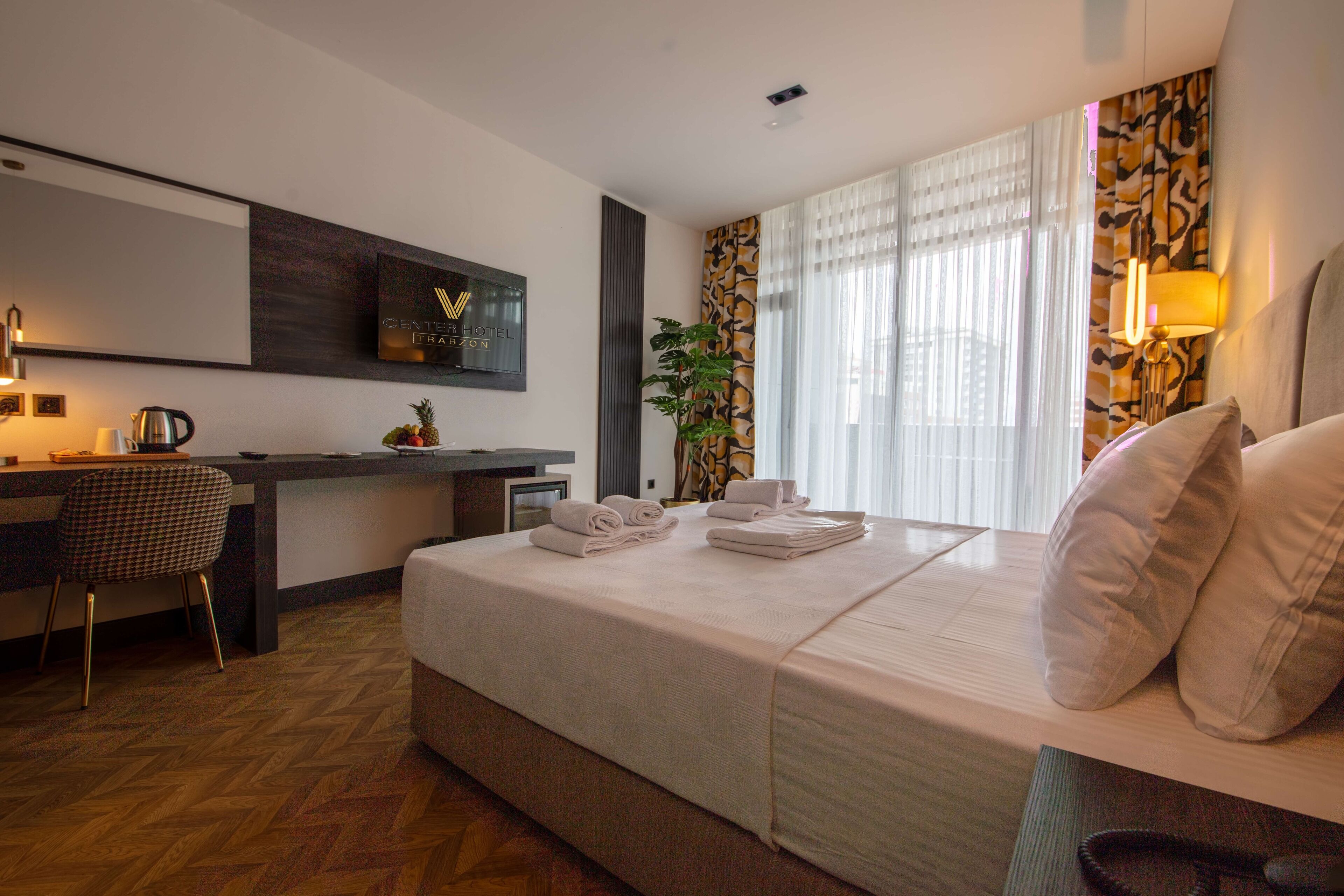 V Center Hotel