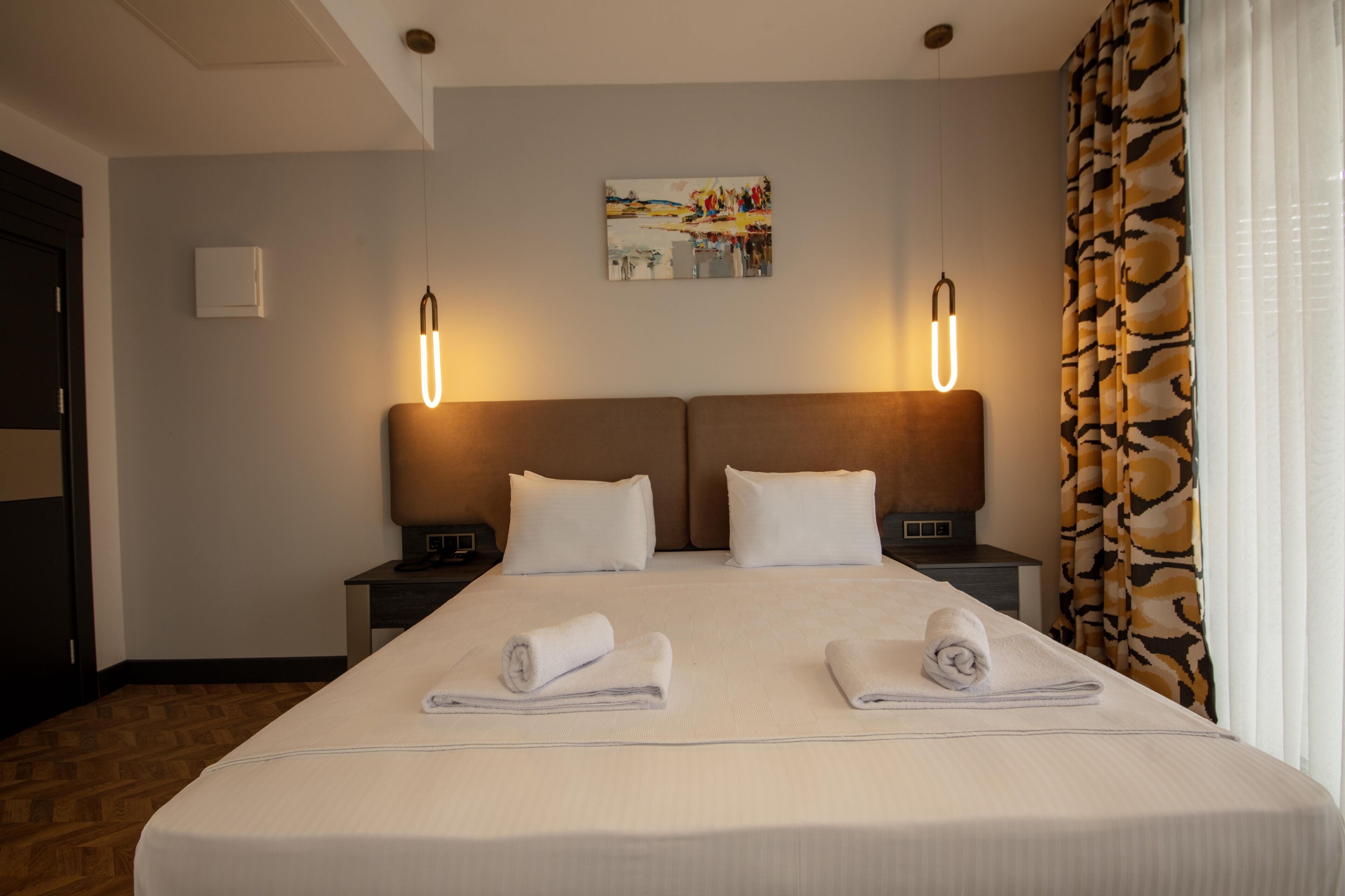 V Center Hotel