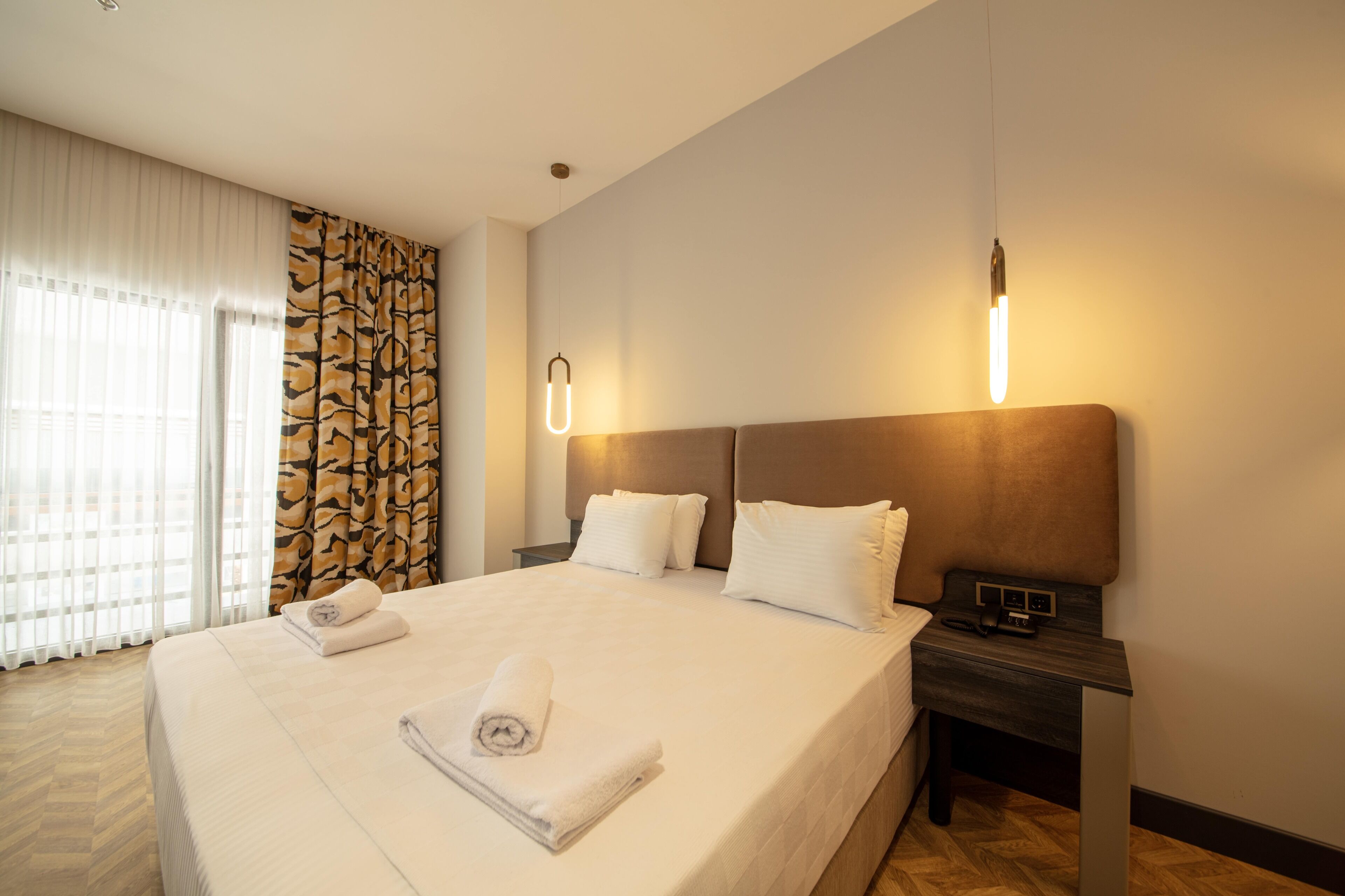 V Center Hotel