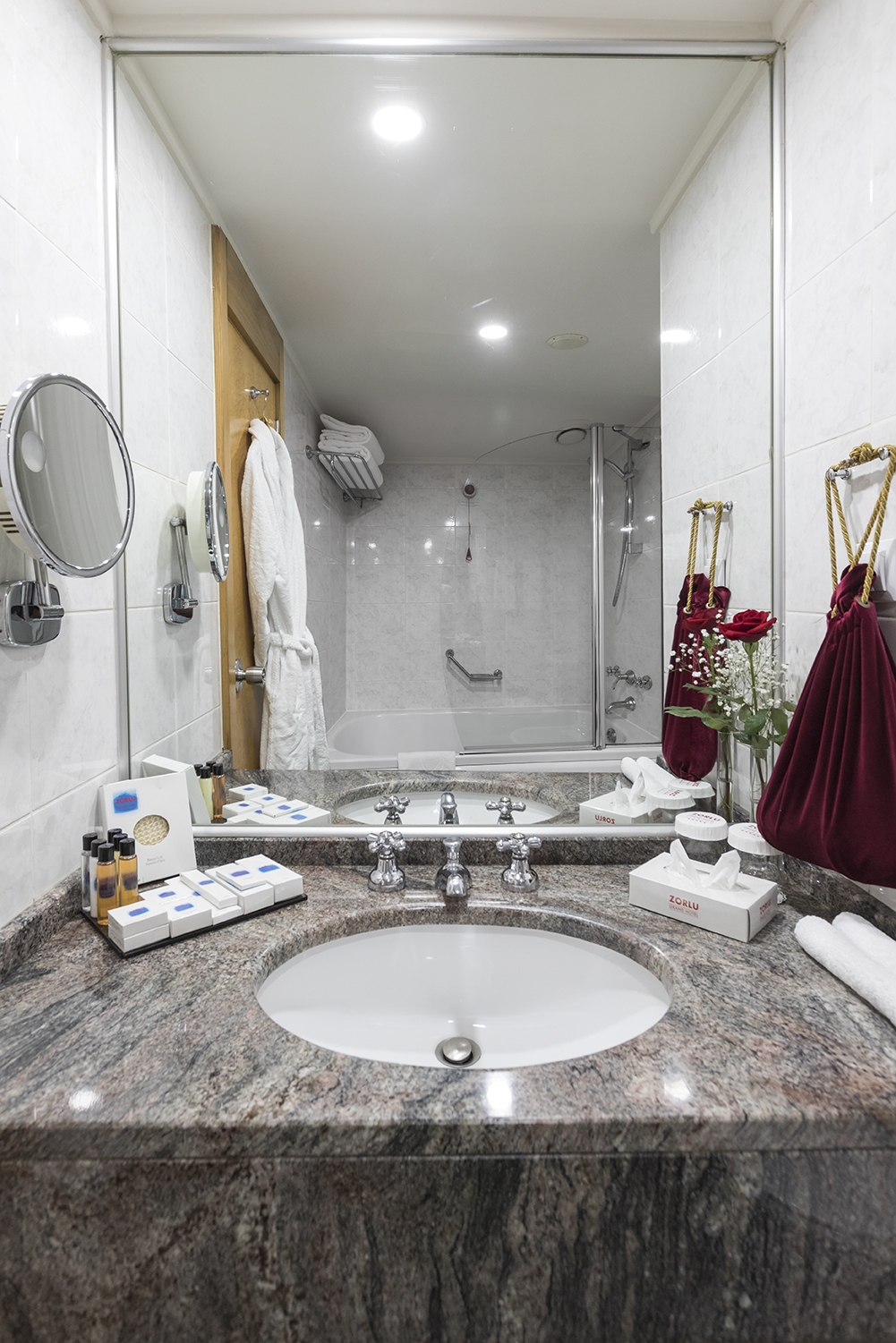 Zorlu Grand