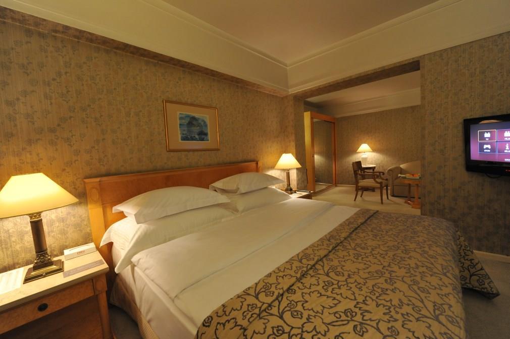 Zorlu Grand
