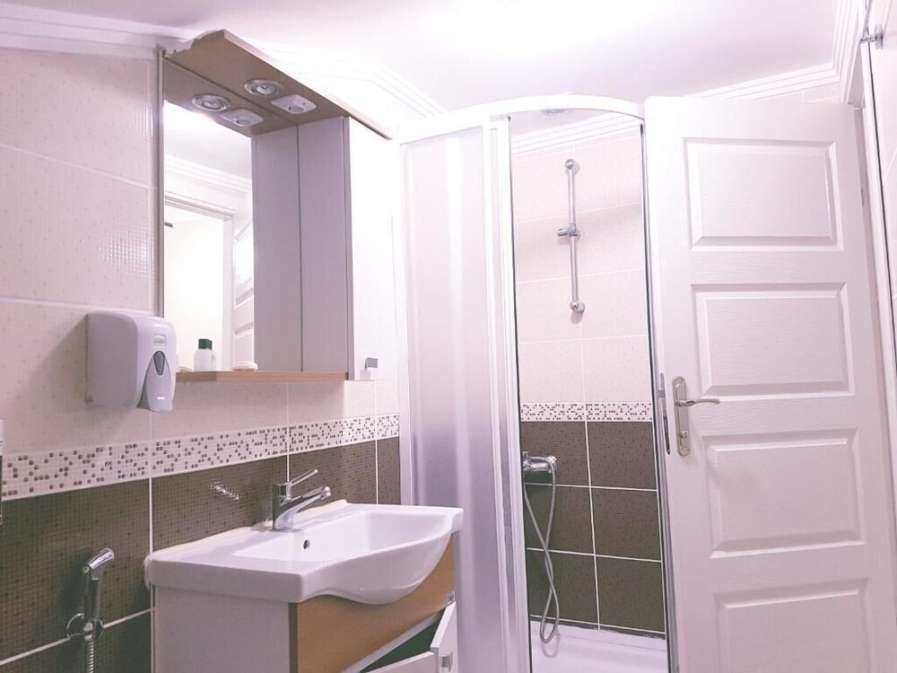 Grand Ozturk Uzungol