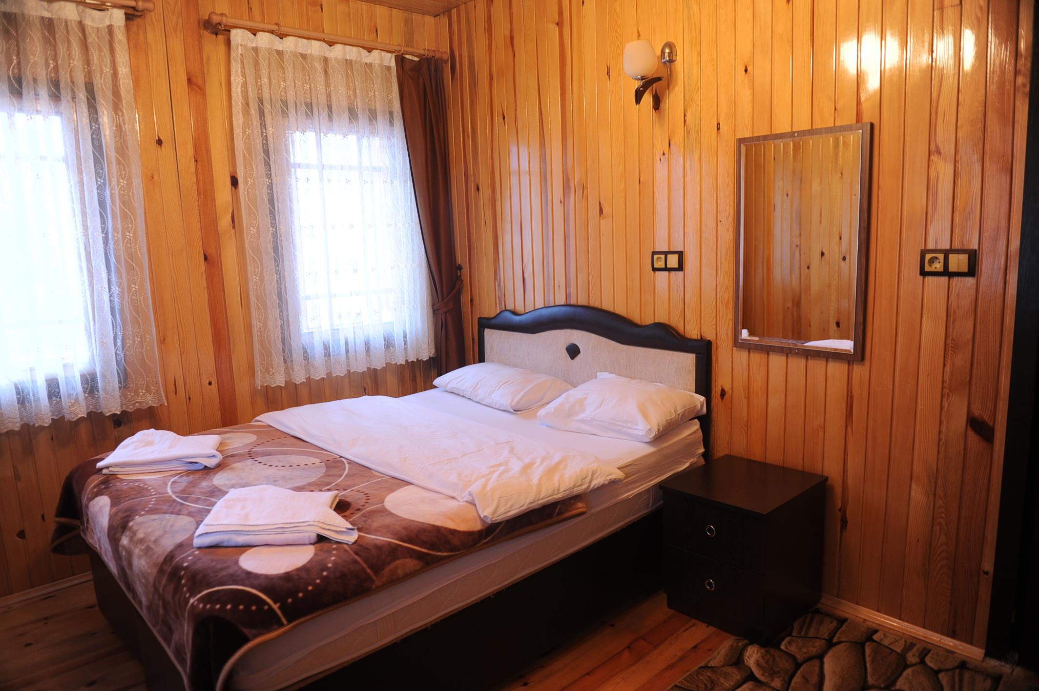 Meric Hotel