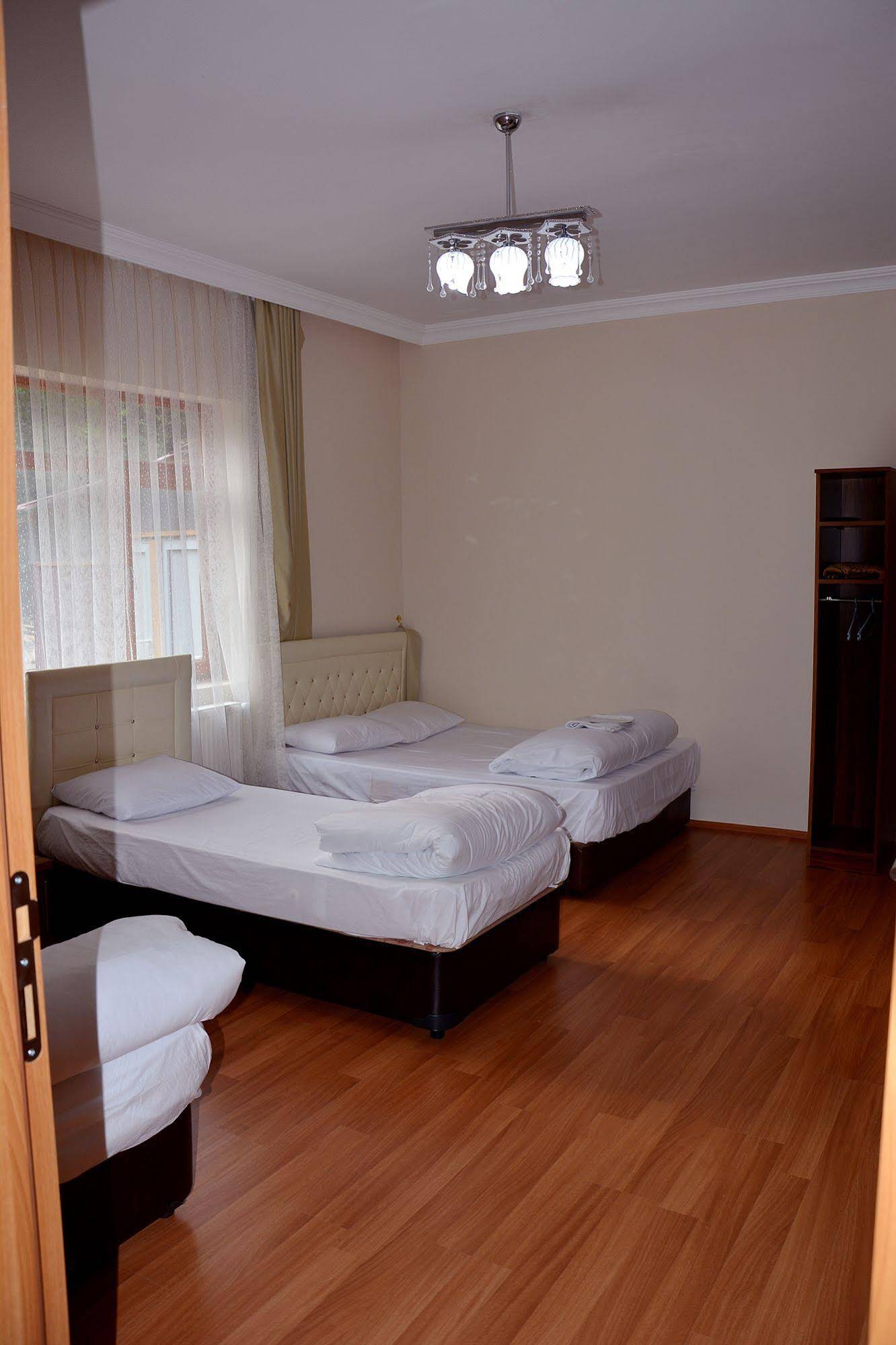 Sen Villa Motel