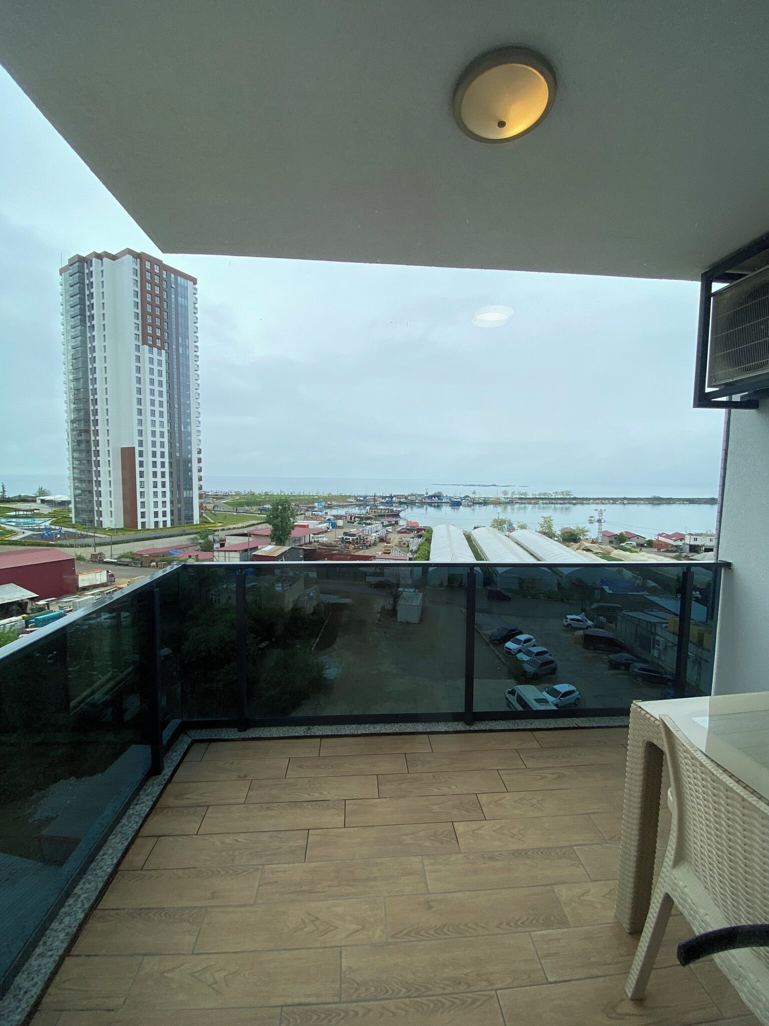 Rena Grand Hotel