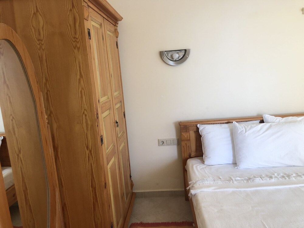 Flamingo Country Club