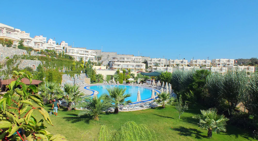 Lakeside Garden Holiday Village