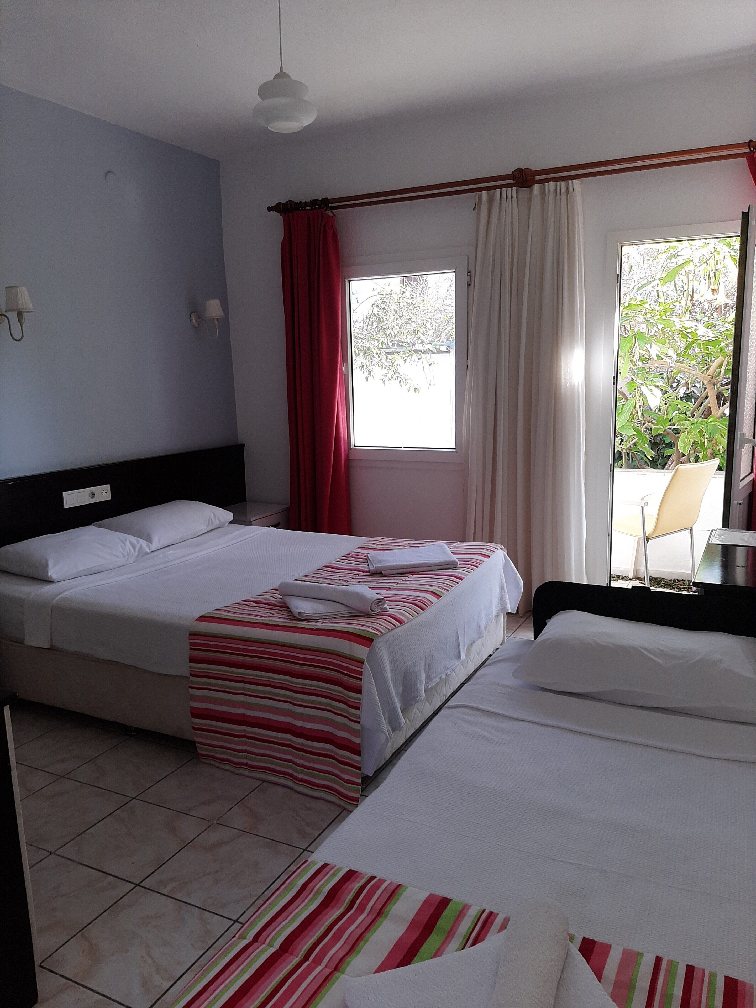 Ali’s Hotel Restaurant Beach