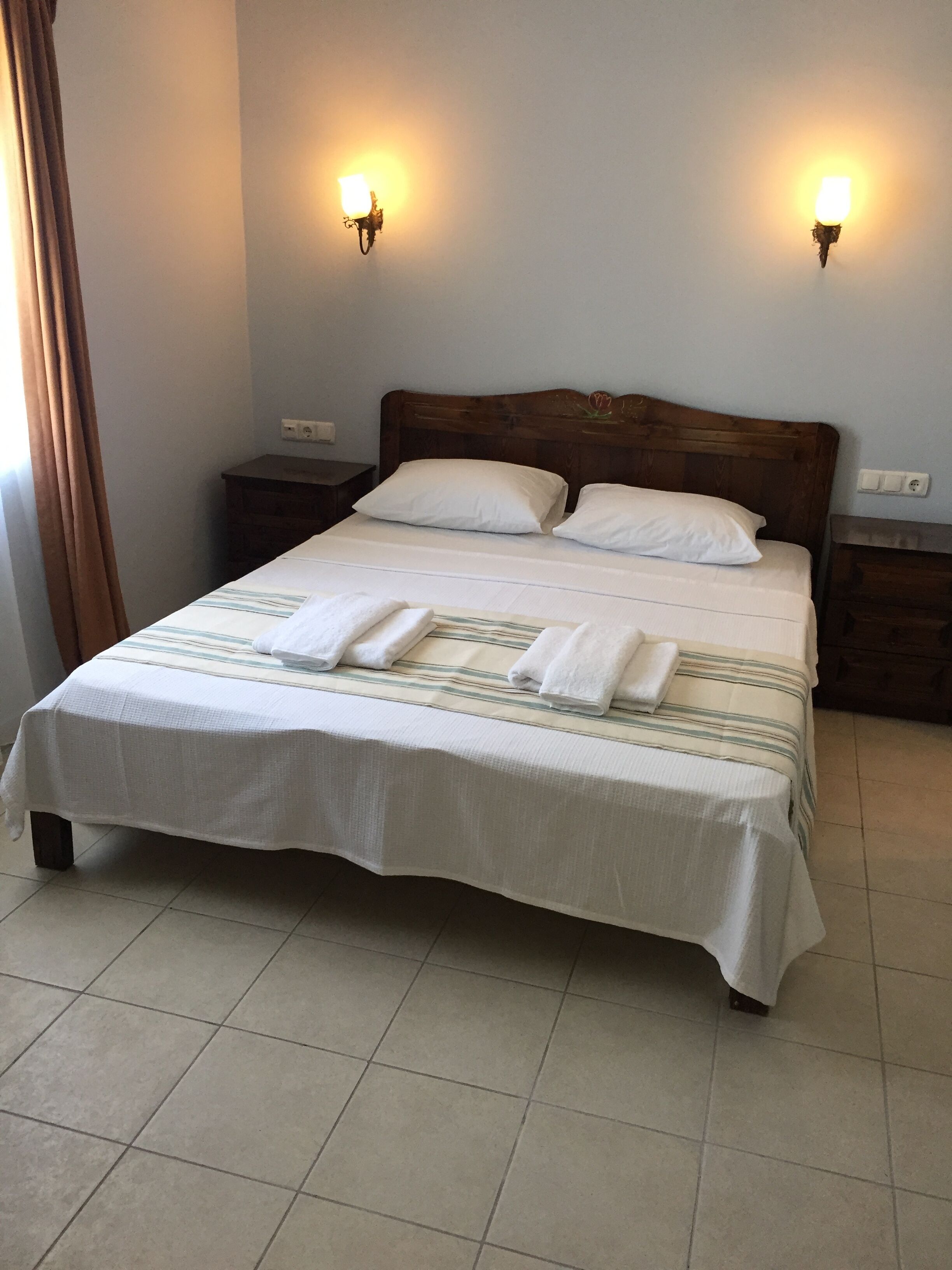 Ali’s Hotel Restaurant Beach