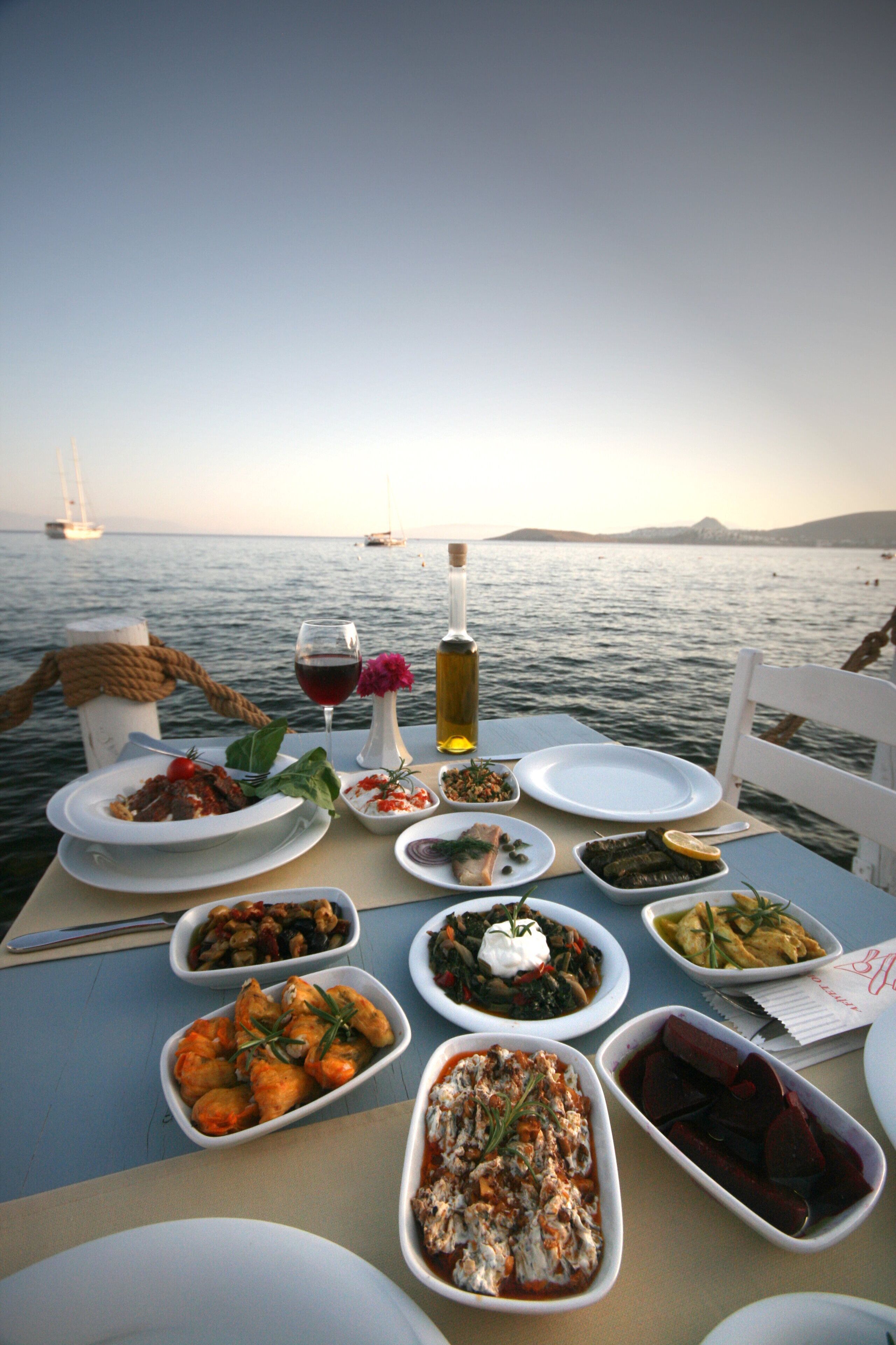 Ali’s Hotel Restaurant Beach