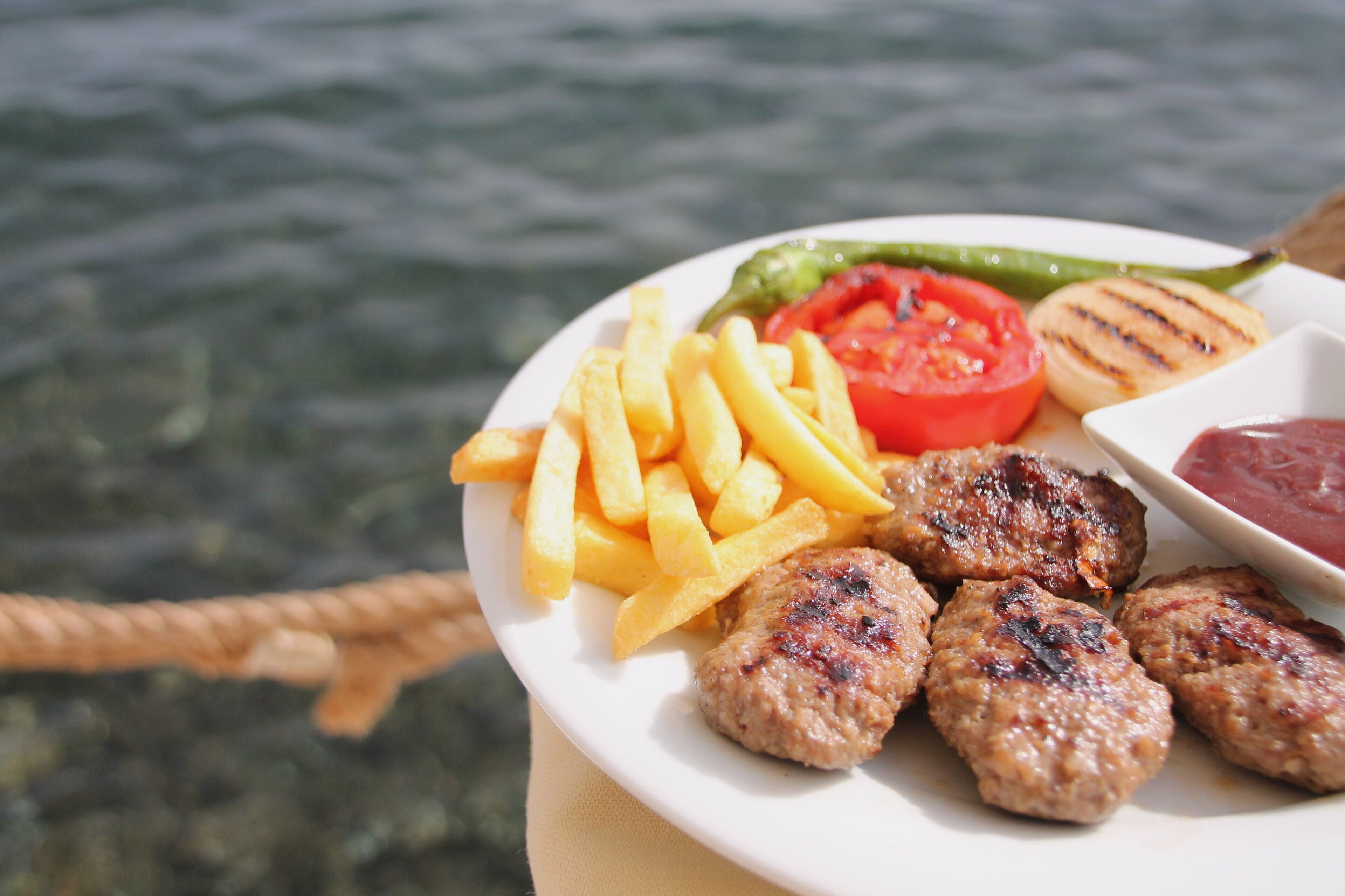 Ali’s Hotel Restaurant Beach