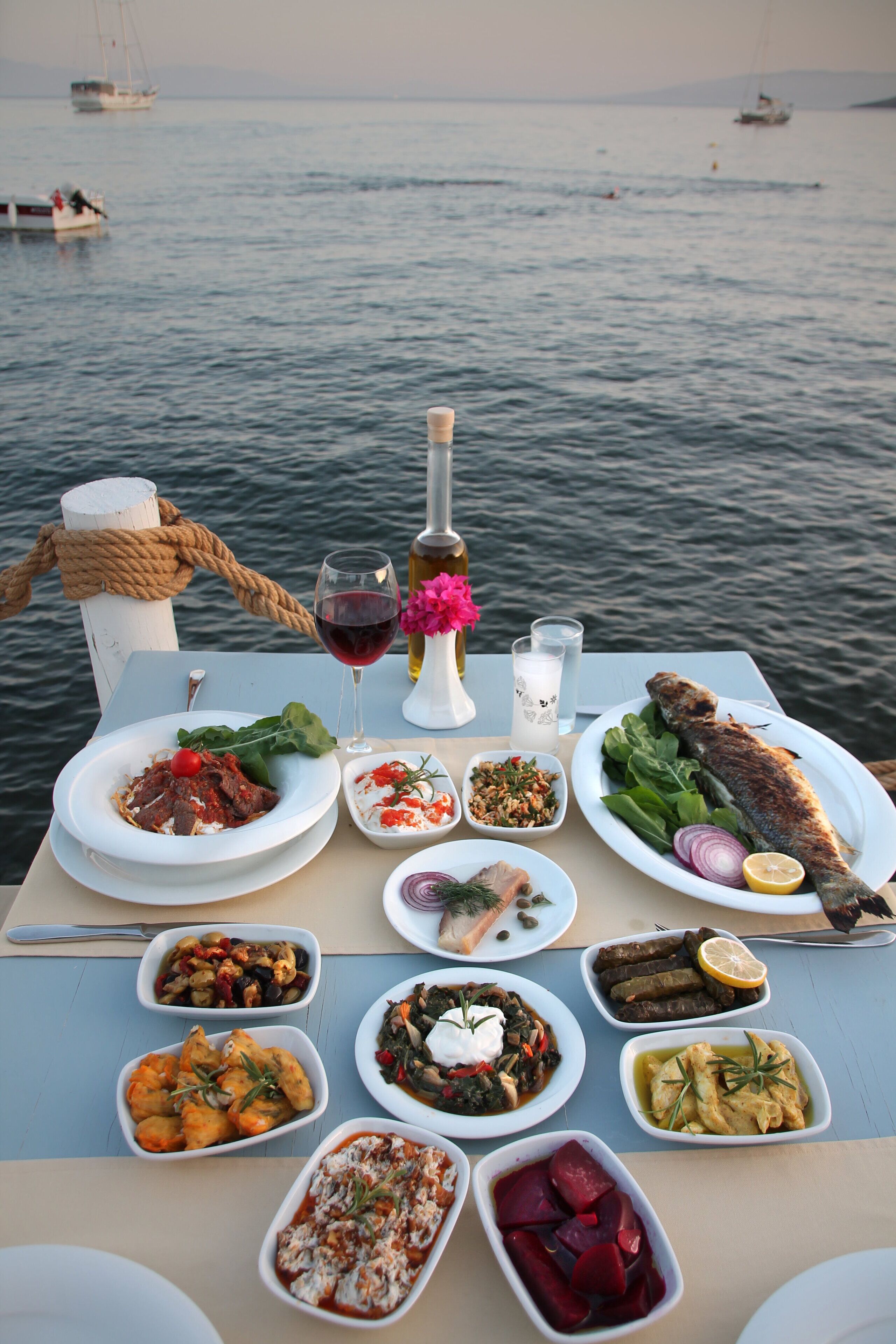 Ali’s Hotel Restaurant Beach