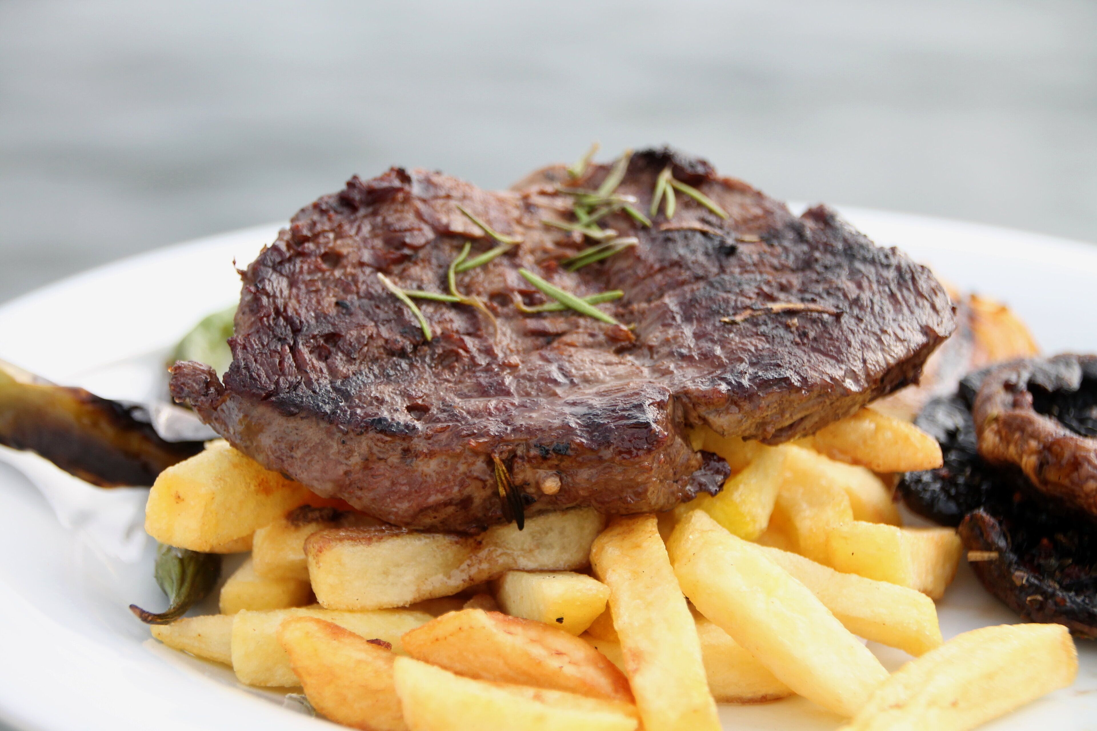 Ali’s Hotel Restaurant Beach