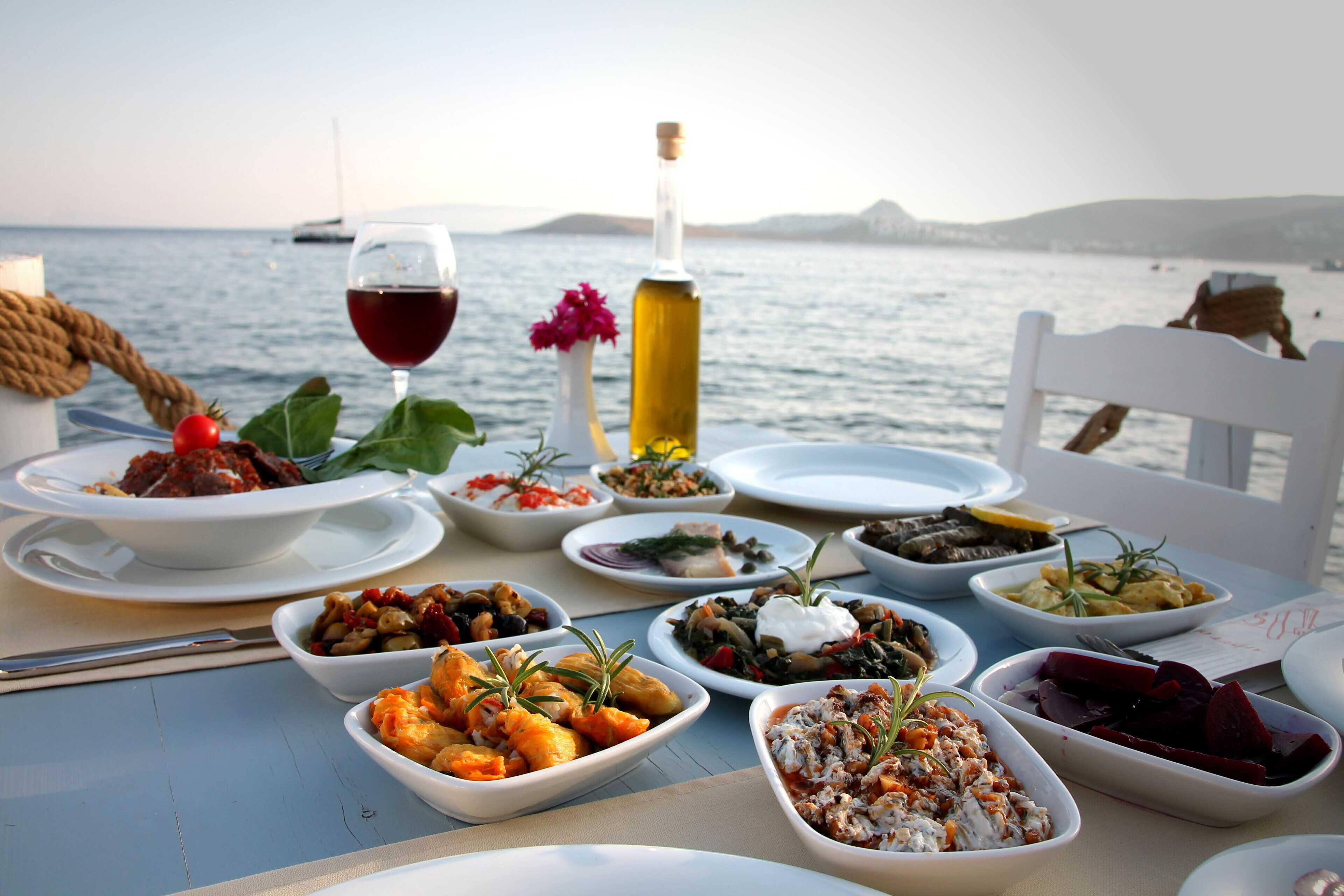 Ali’s Hotel Restaurant Beach