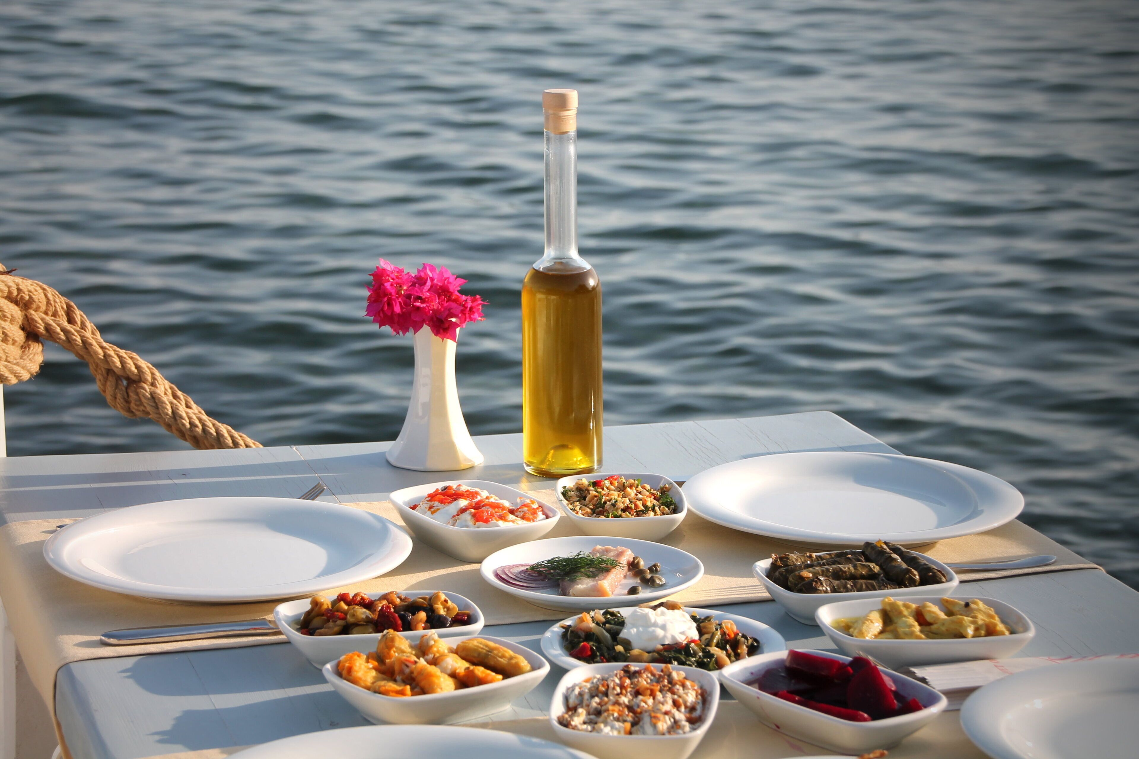 Ali’s Hotel Restaurant Beach