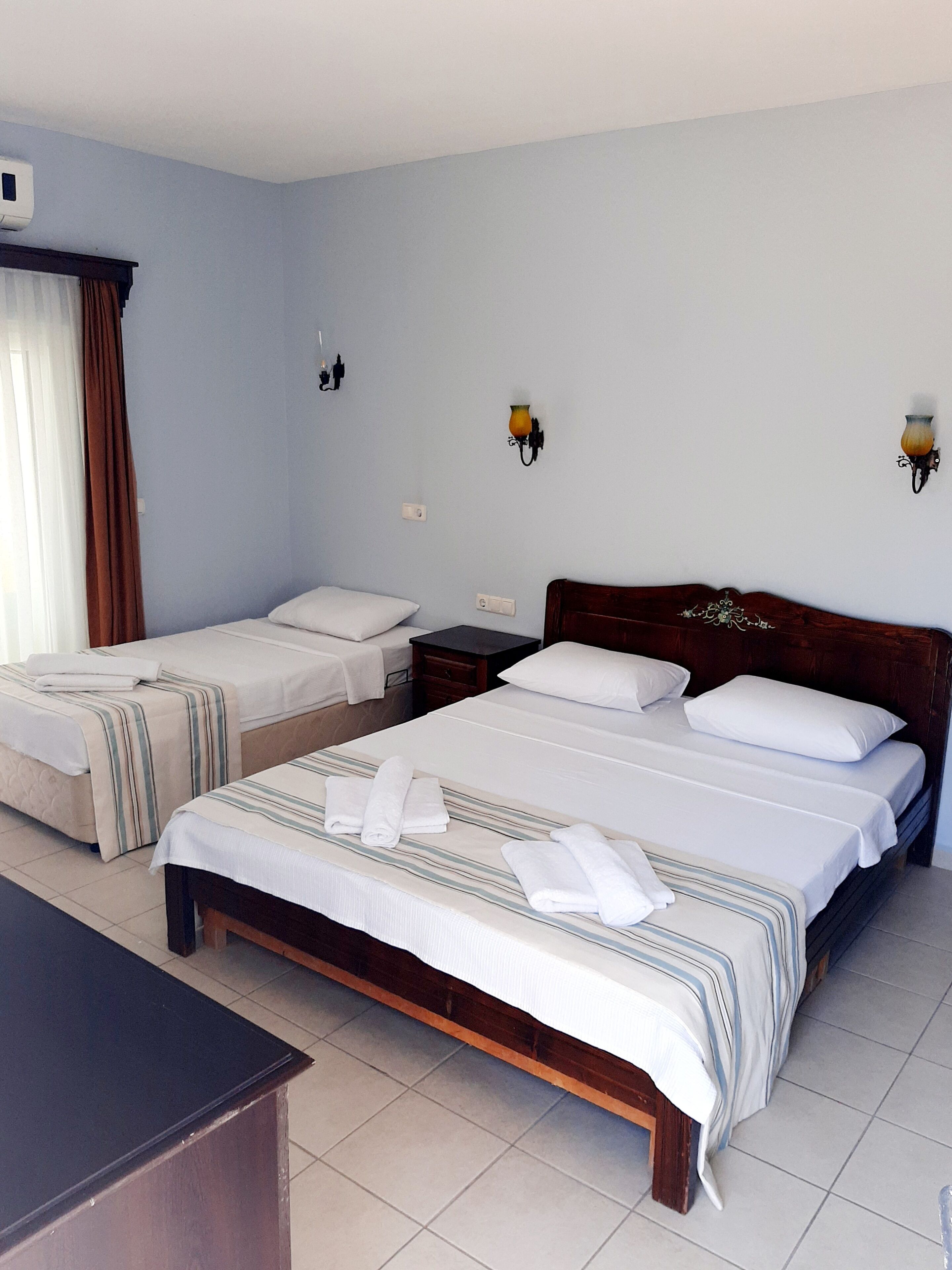 Ali’s Hotel Restaurant Beach