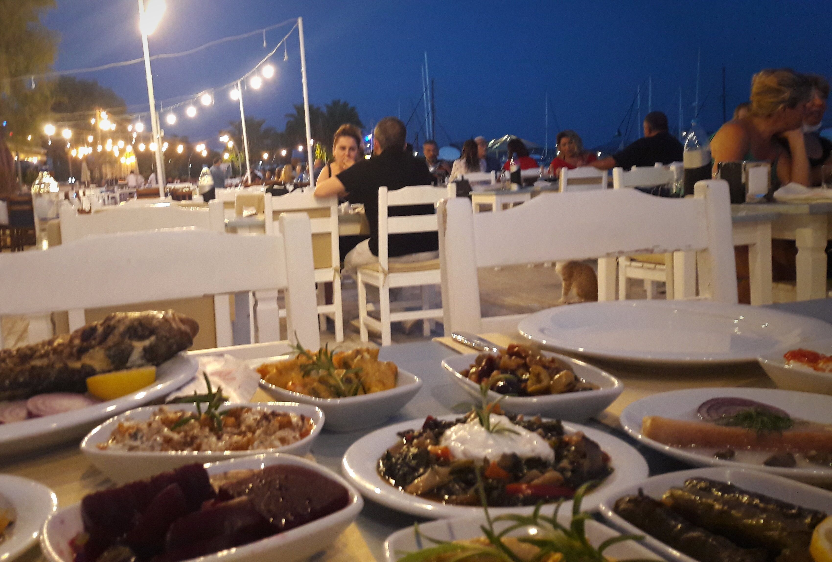 Ali’s Hotel Restaurant Beach