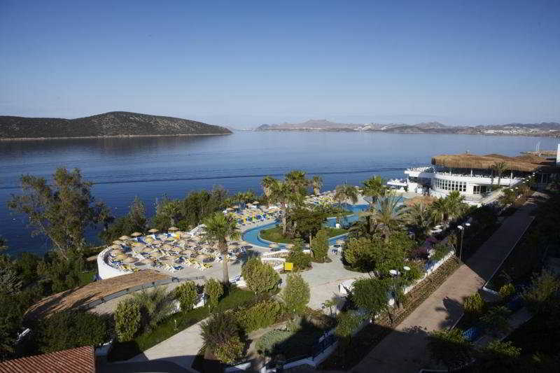 Bodrum Holiday Resort & Spa