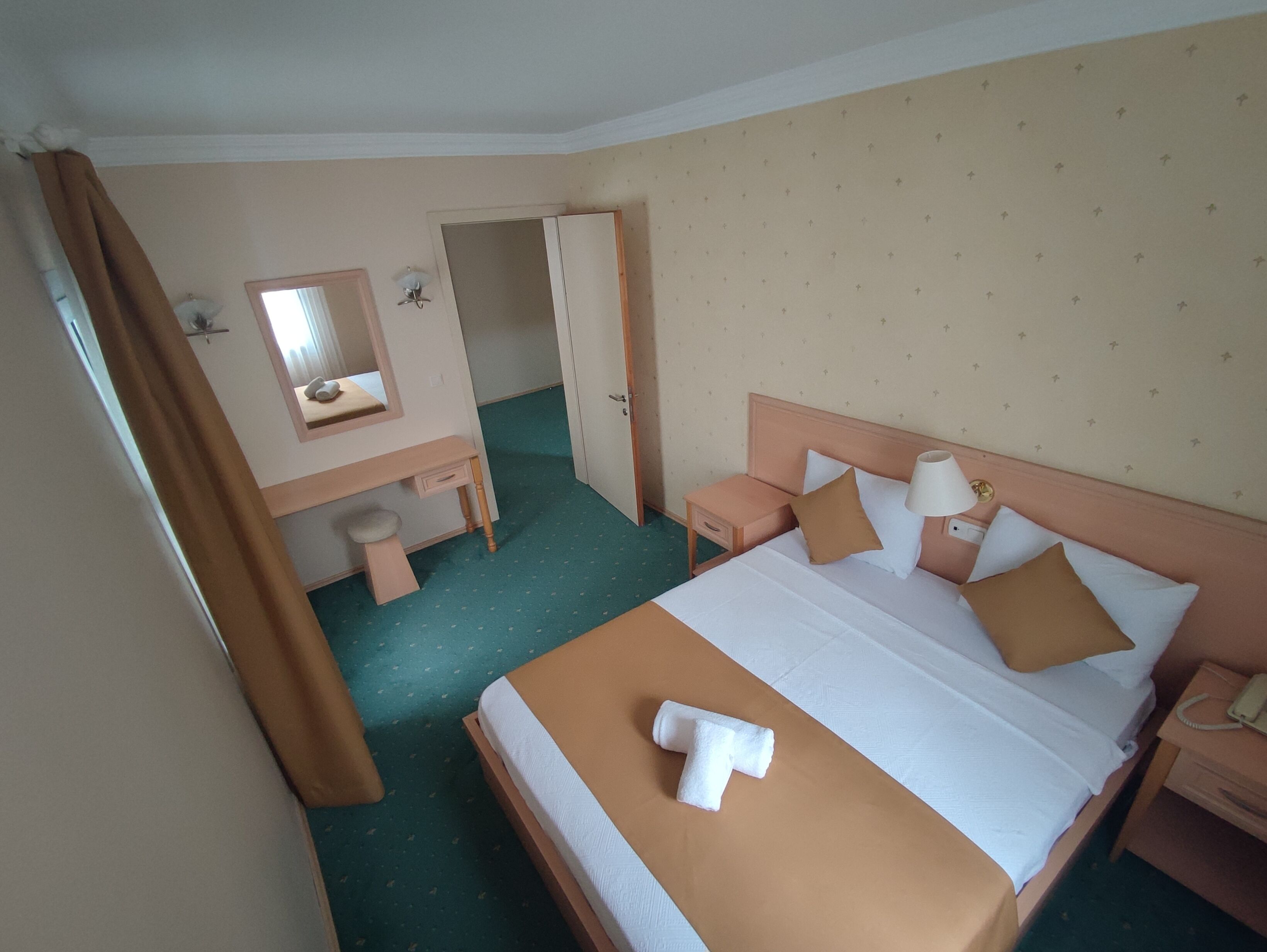 Exen By Weekend Otel