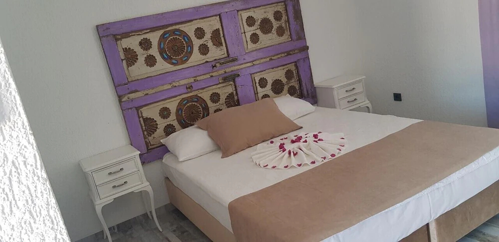 Mausolos Beach Hotel