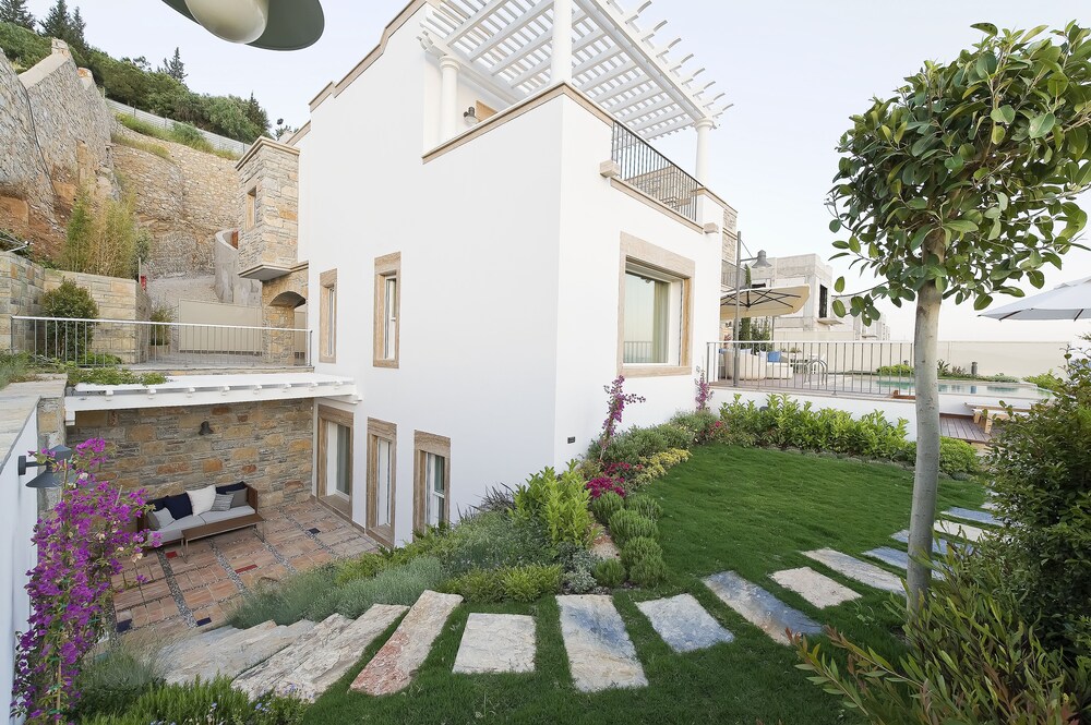 Regnum Escana Boutique Hotel