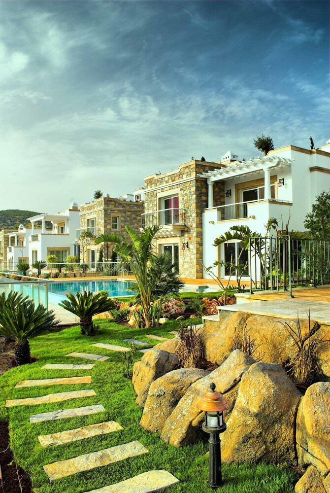 Regnum Escana Boutique Hotel