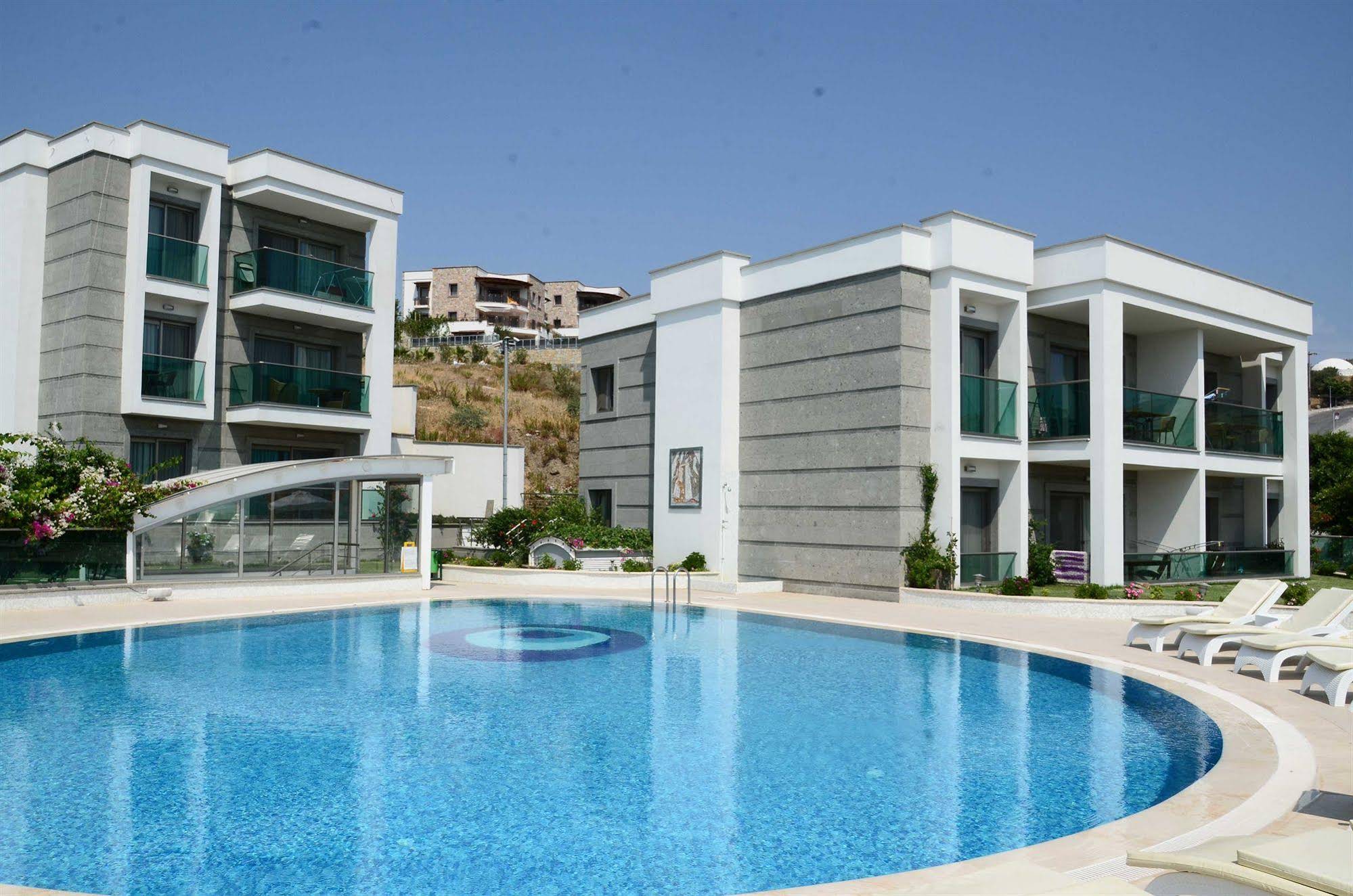 Royal Palm Residence