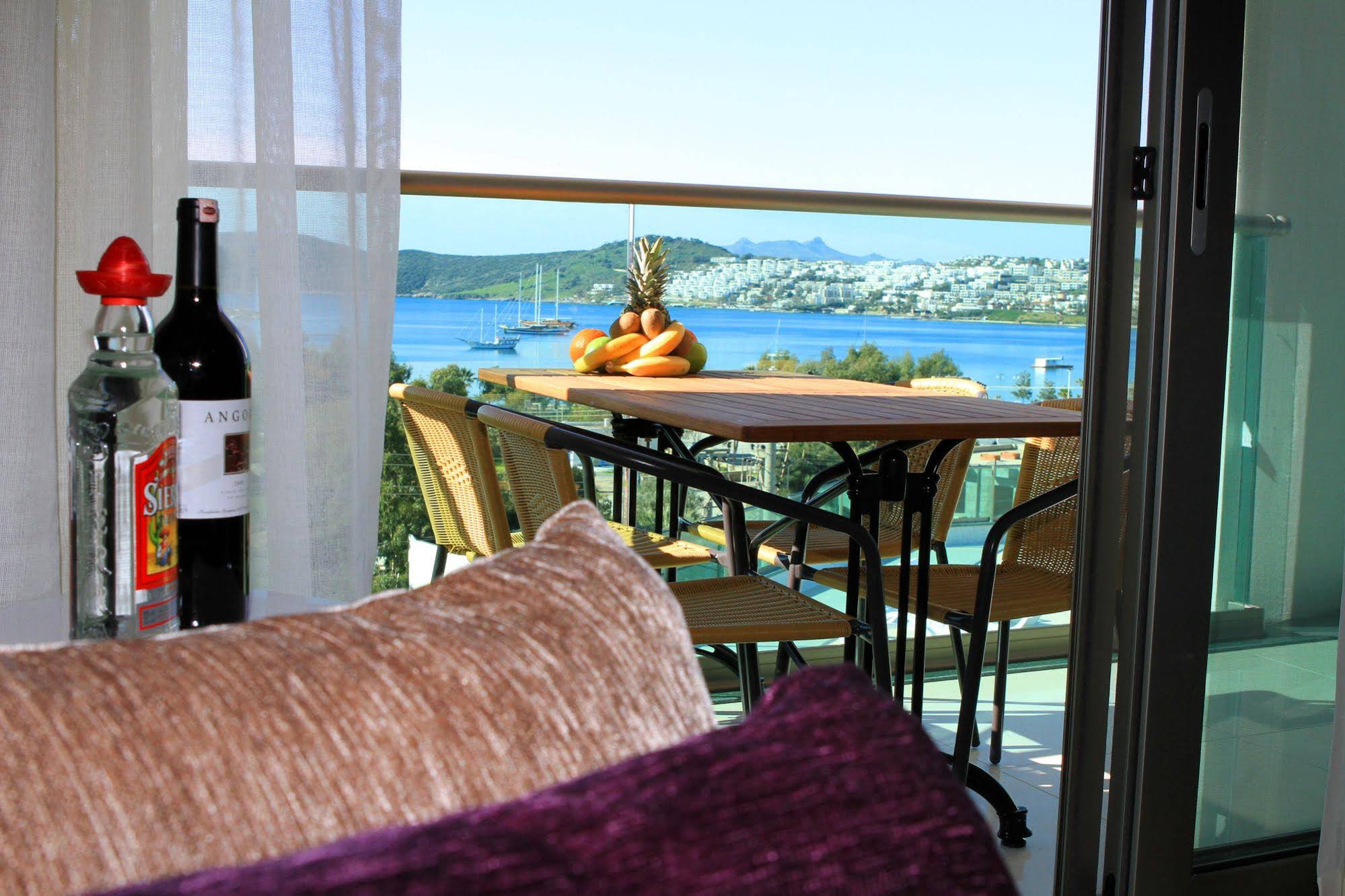 Royal Palm Residence