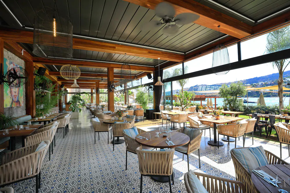 Mare Deluxe Residence