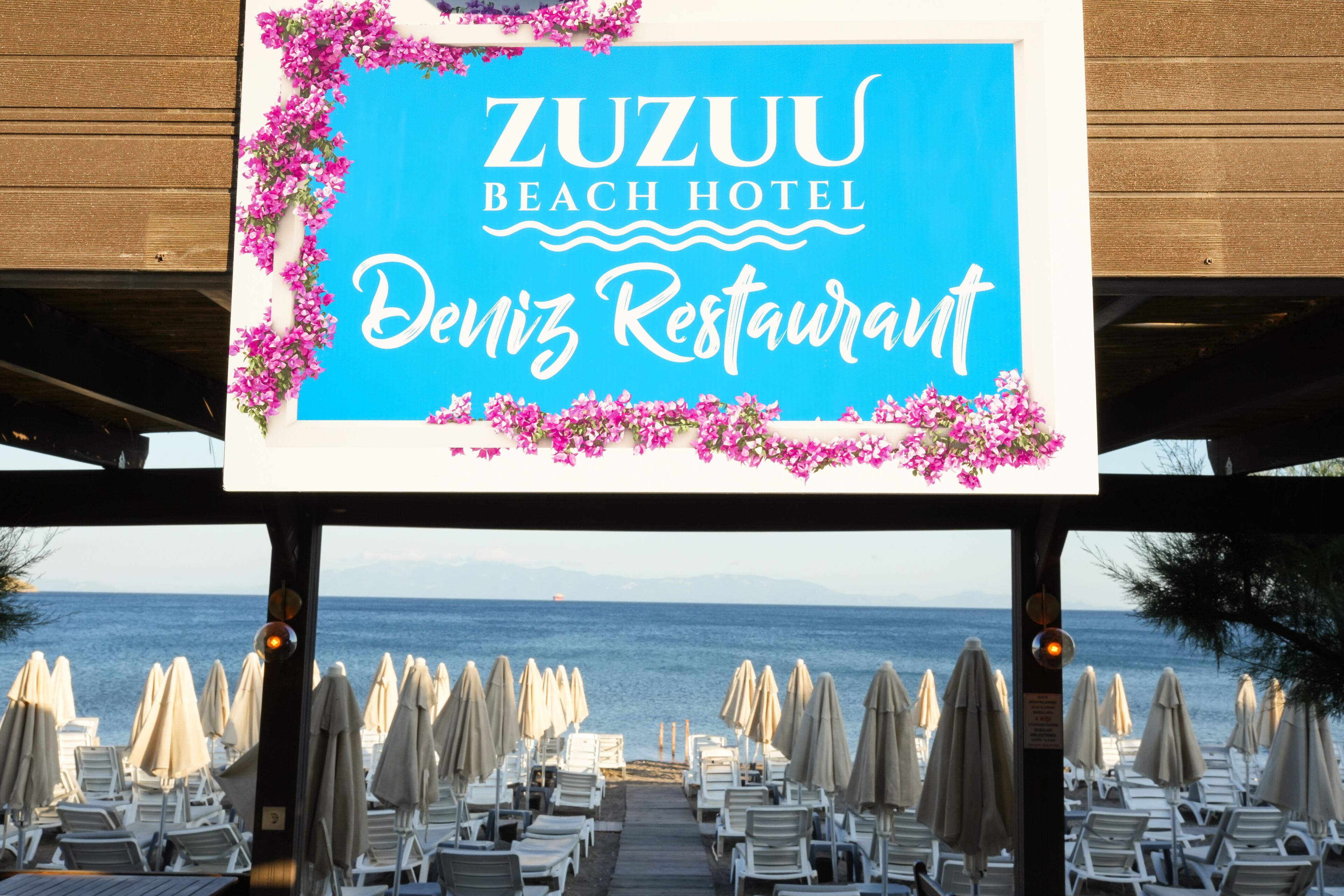 Zuzuu Beach Hotel