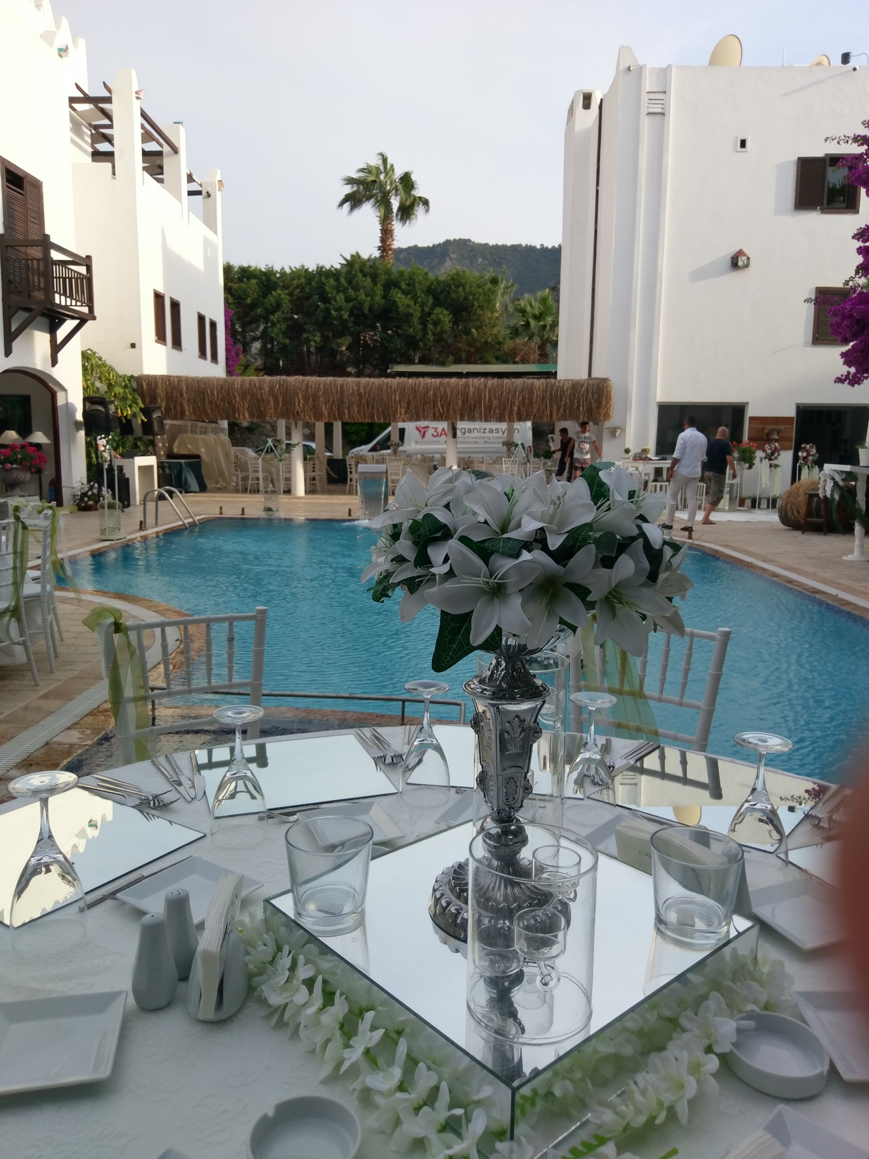 Ece Hotel
