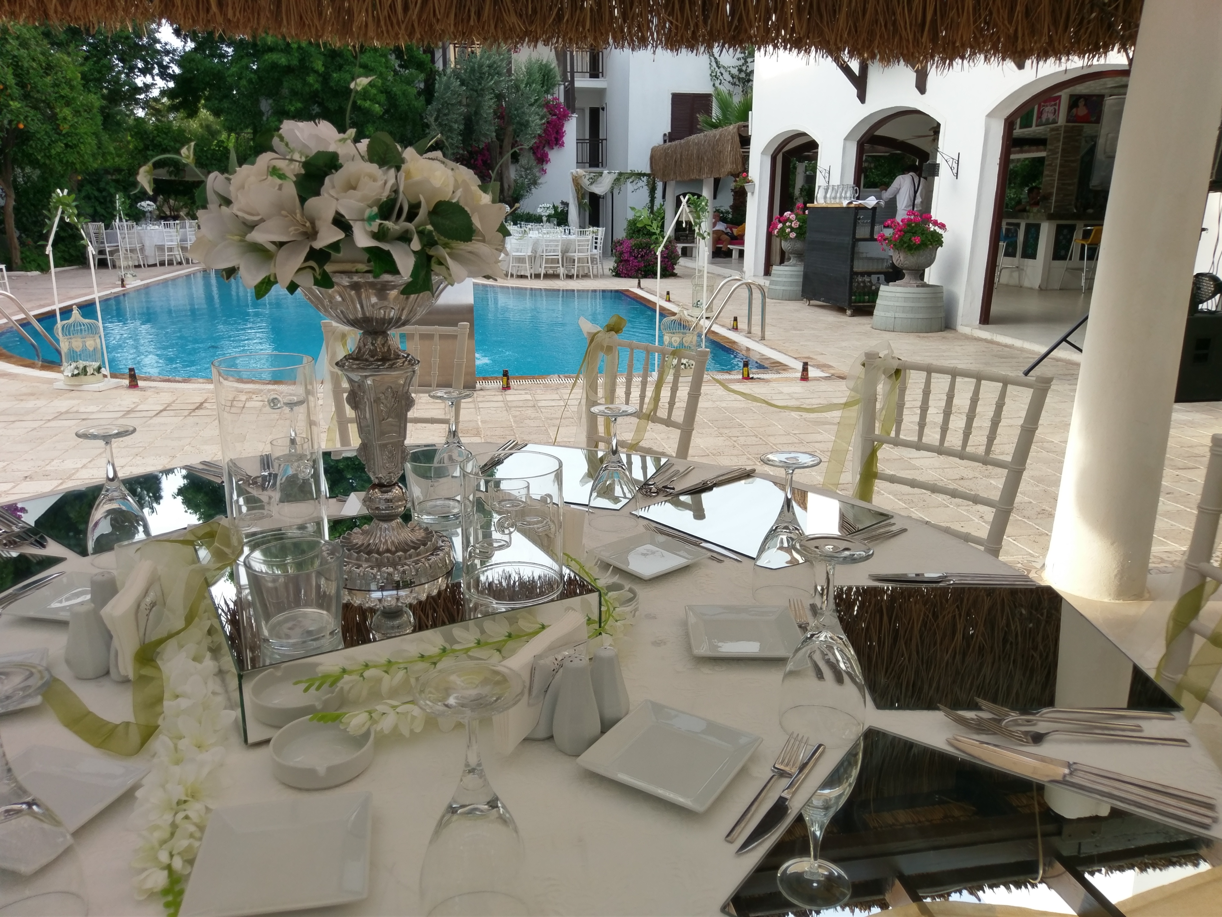 Ece Hotel