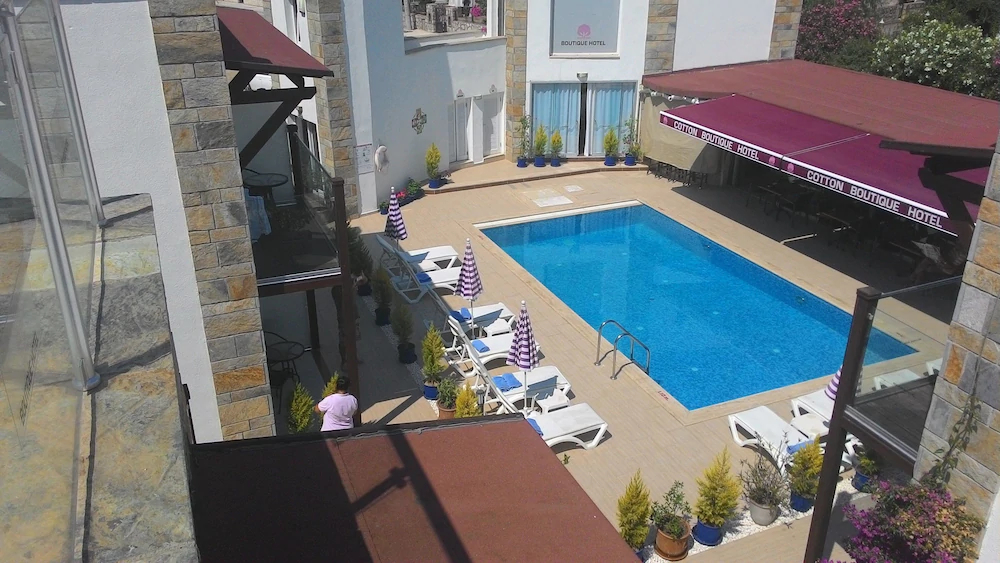 Cotton Boutique Hotel