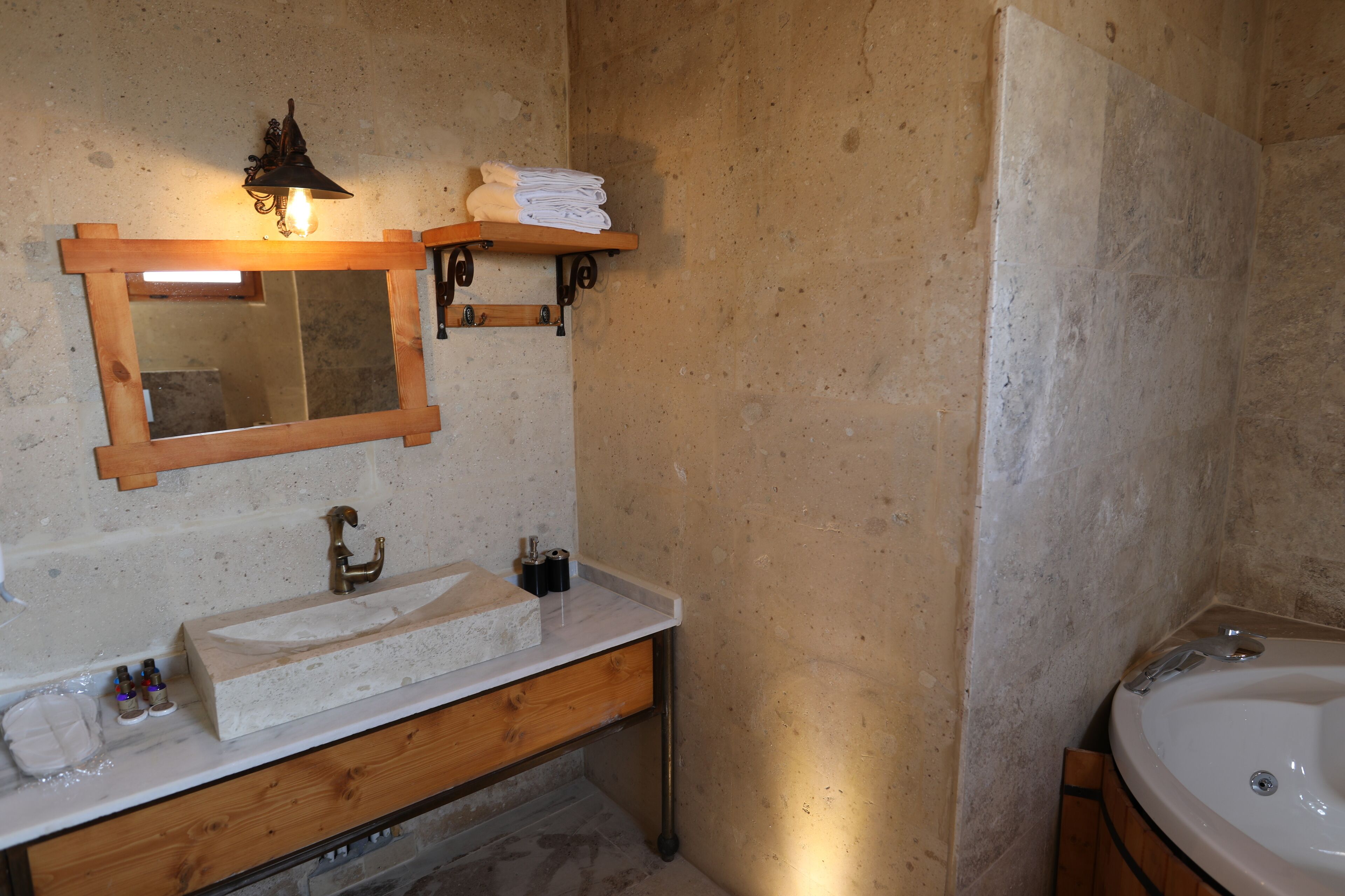 Atax Cave Otel