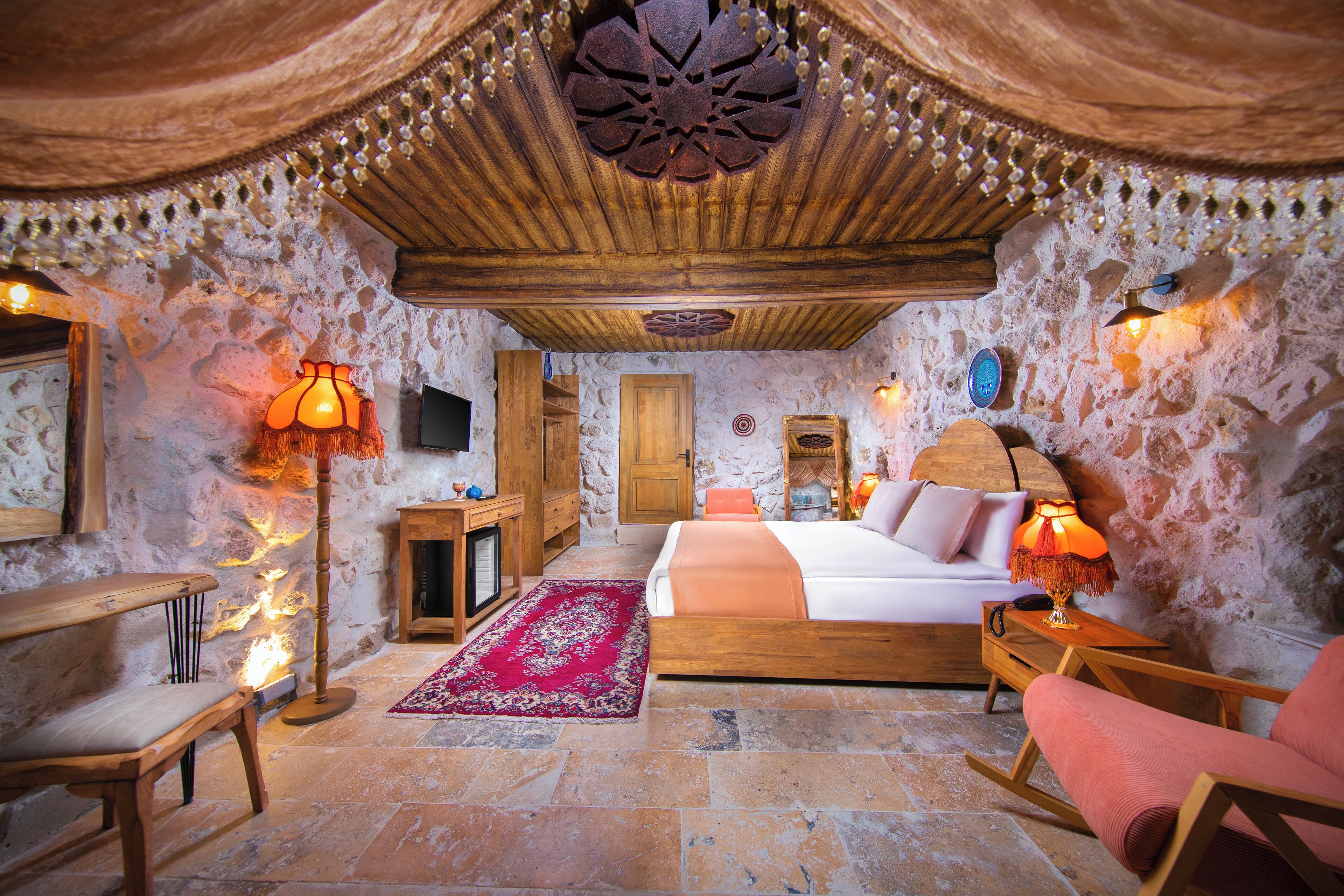 Cavusin Stone House