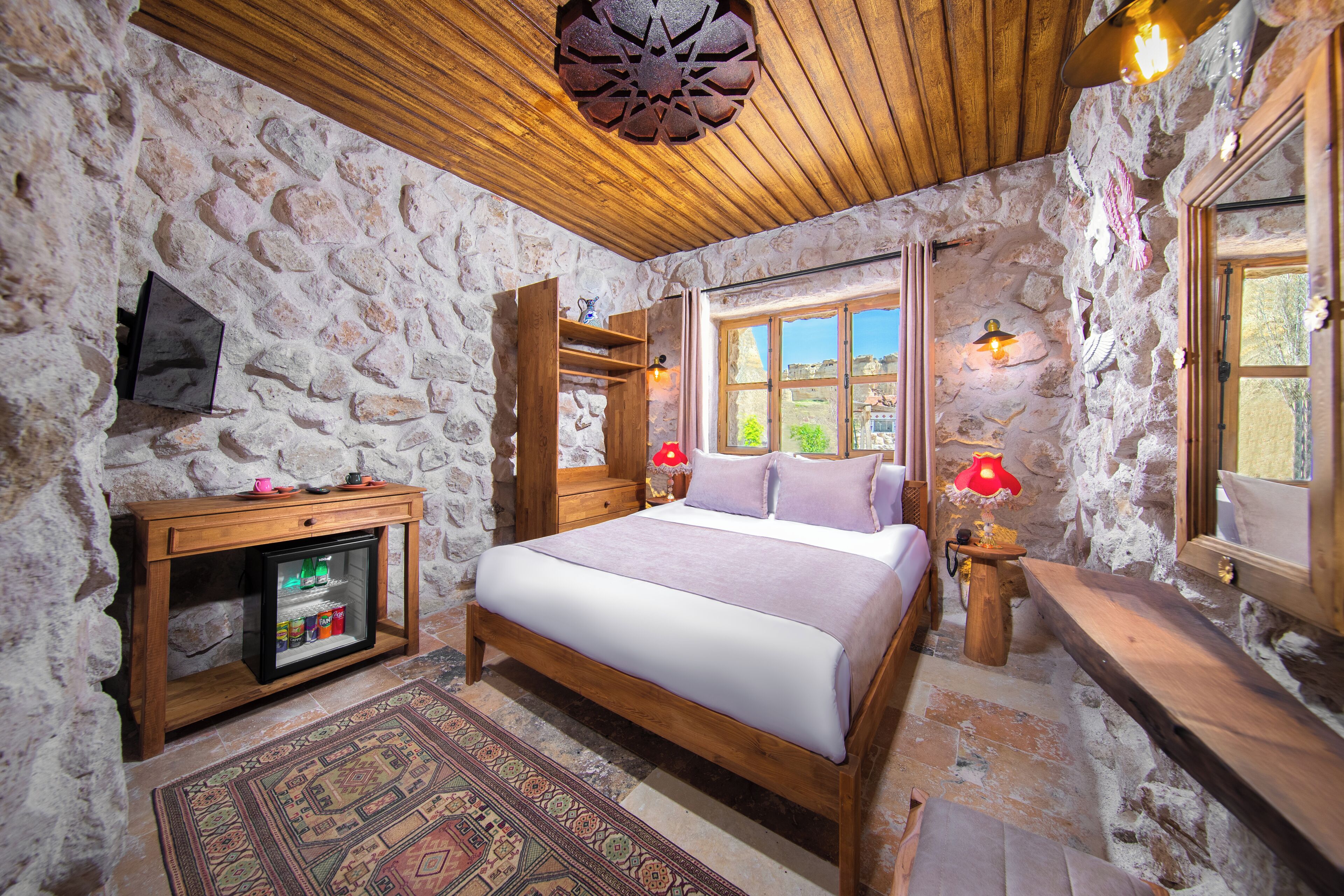 Cavusin Stone House