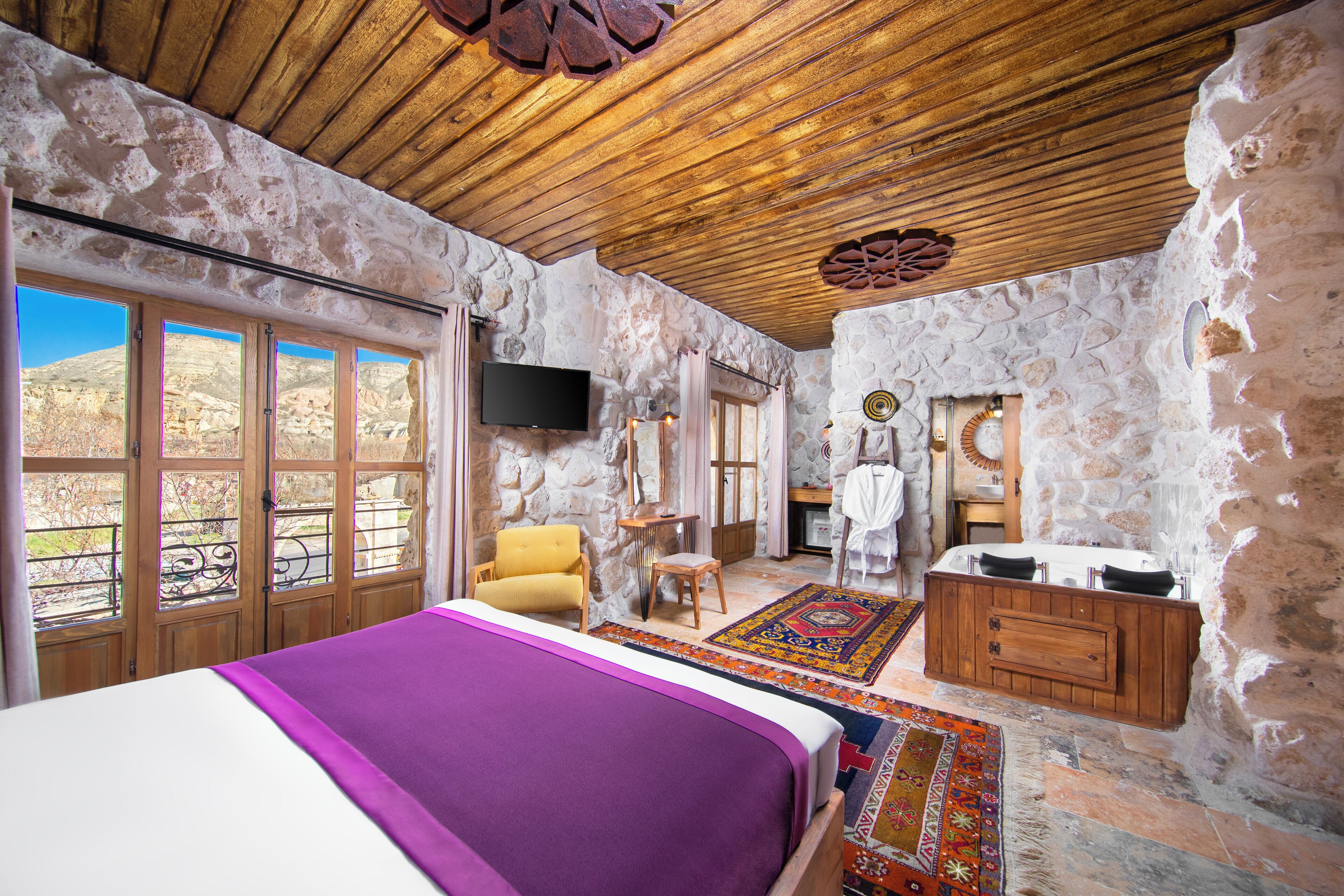 Cavusin Stone House