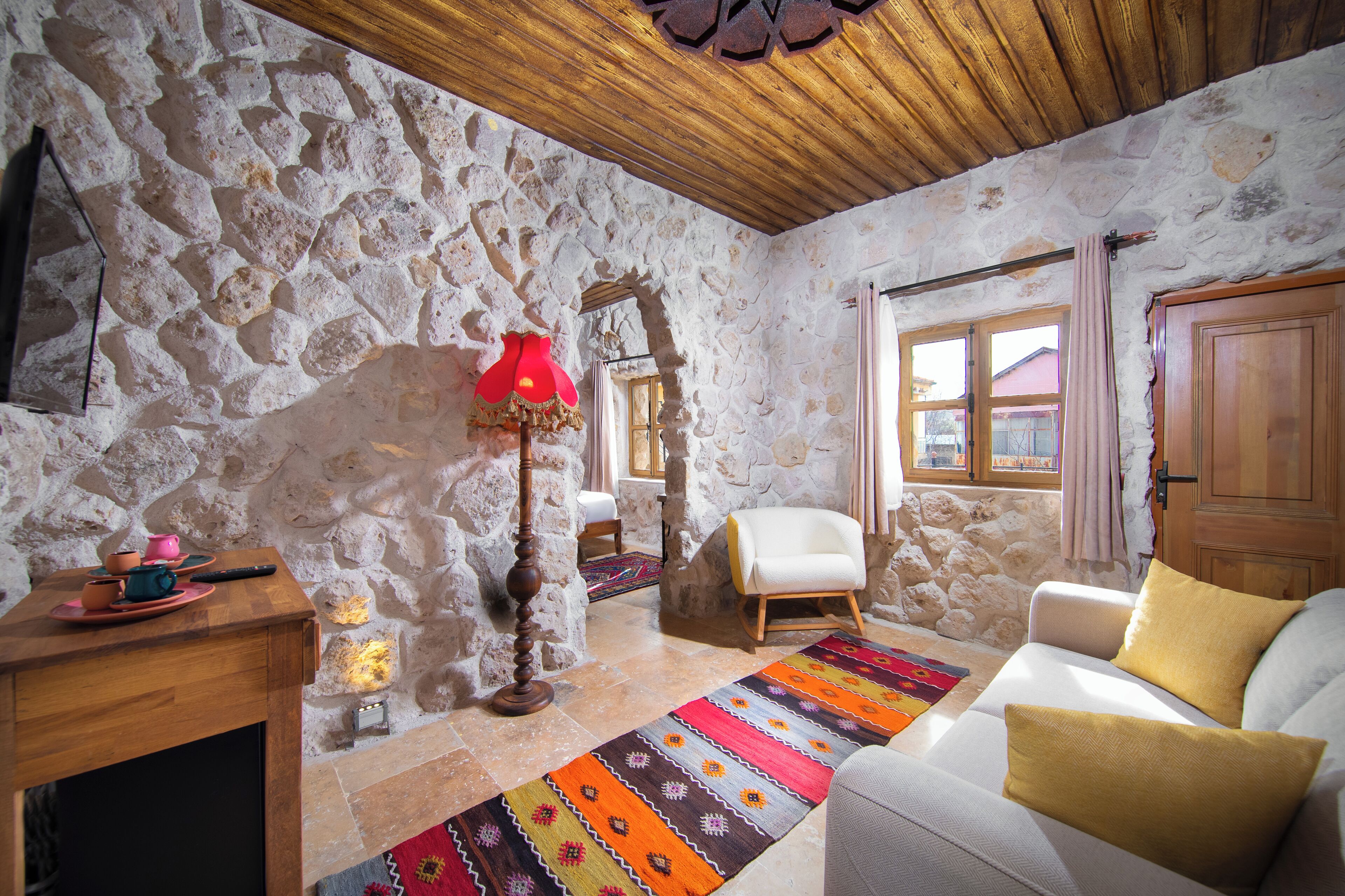 Cavusin Stone House