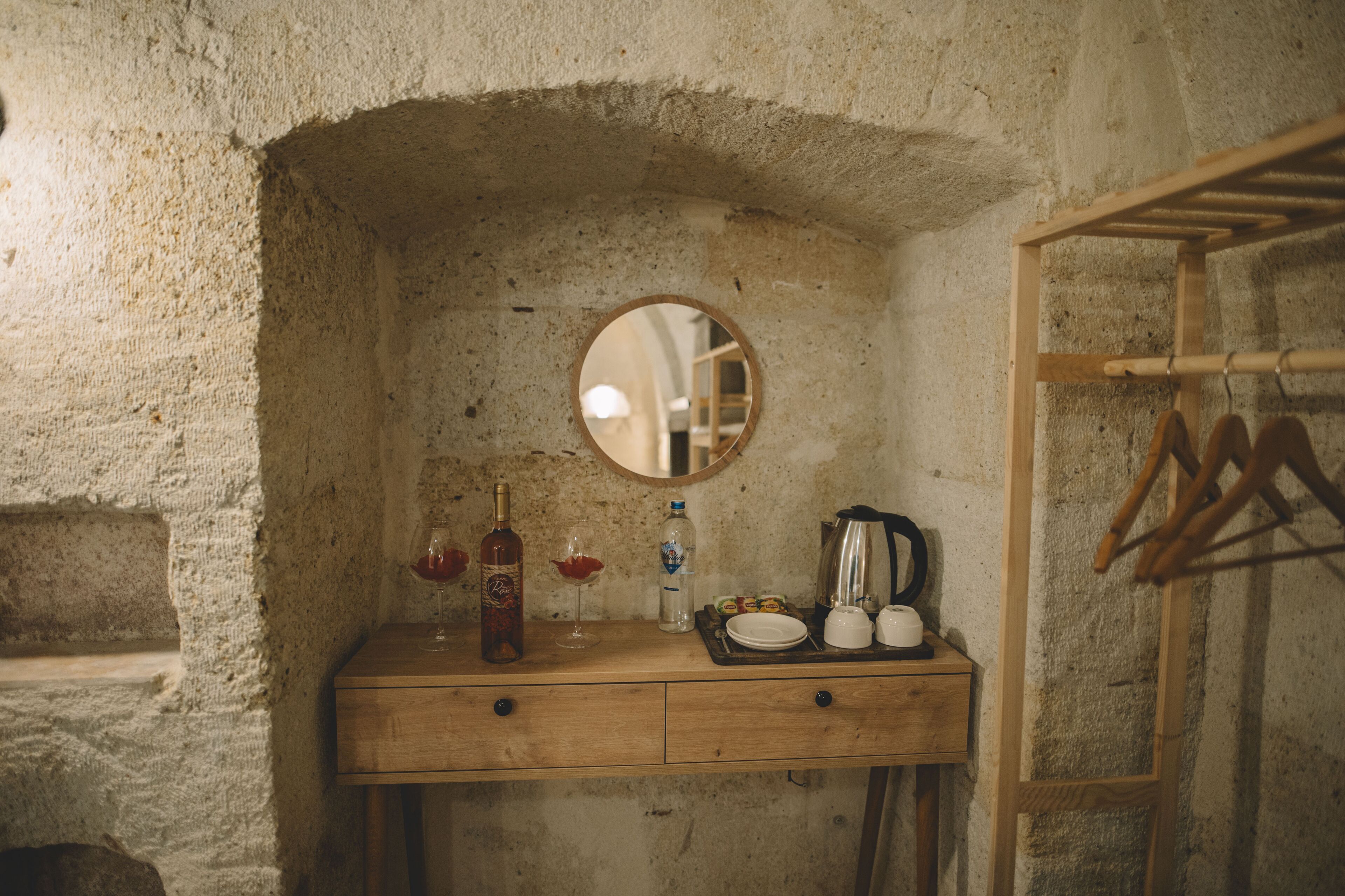 Daphne Cave Hotel