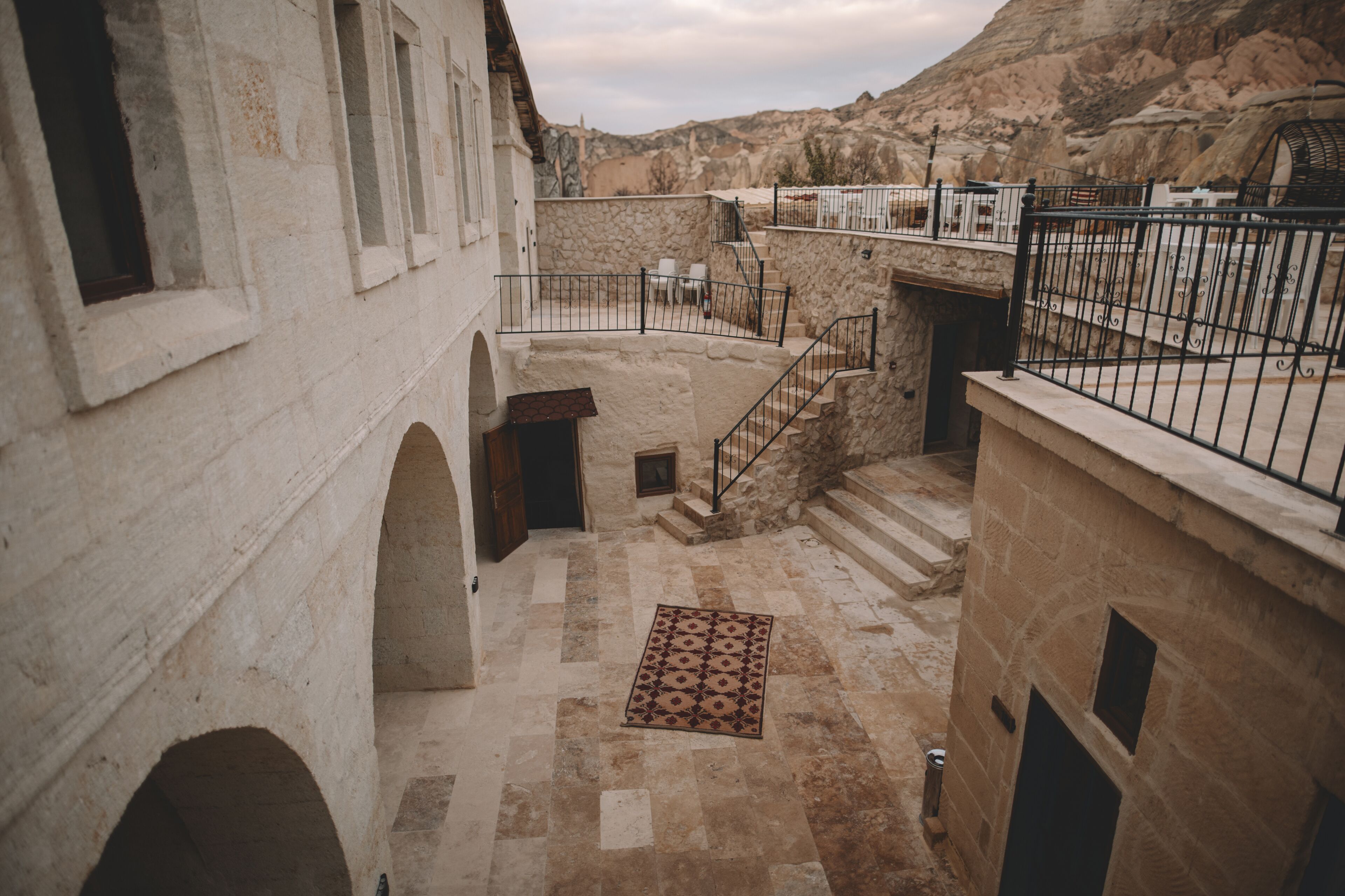 Daphne Cave Hotel