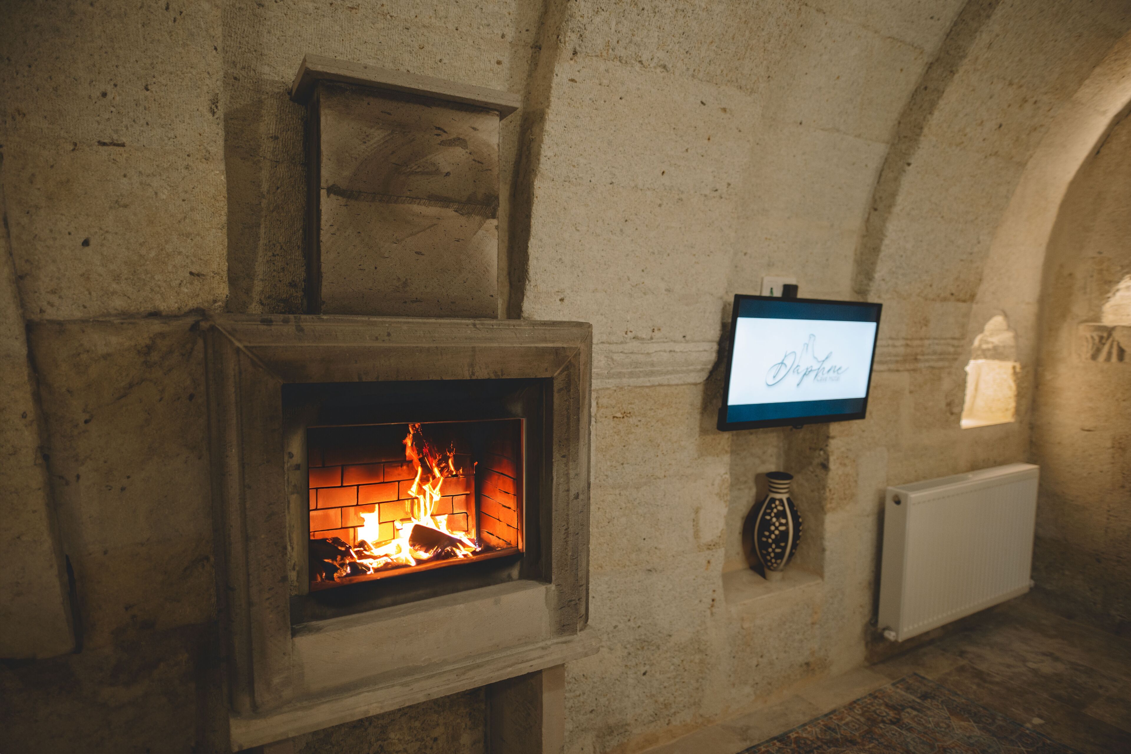 Daphne Cave Hotel