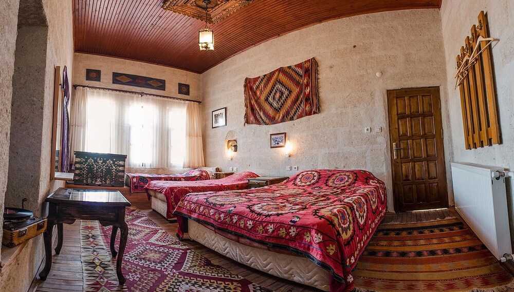 Kirkit Hotel