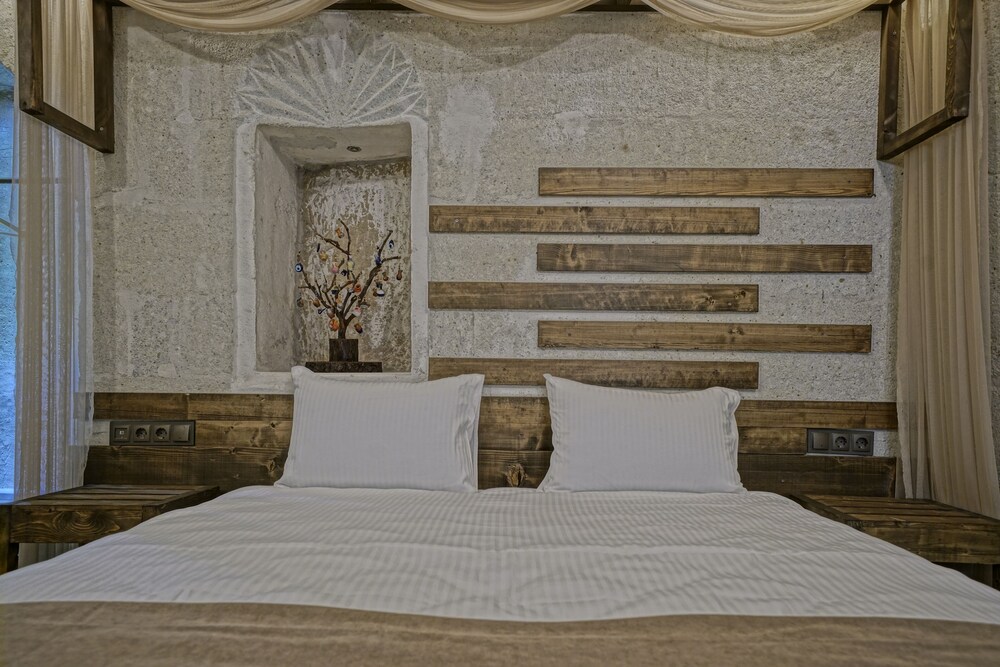 Lemon Cave Suite And Cafe