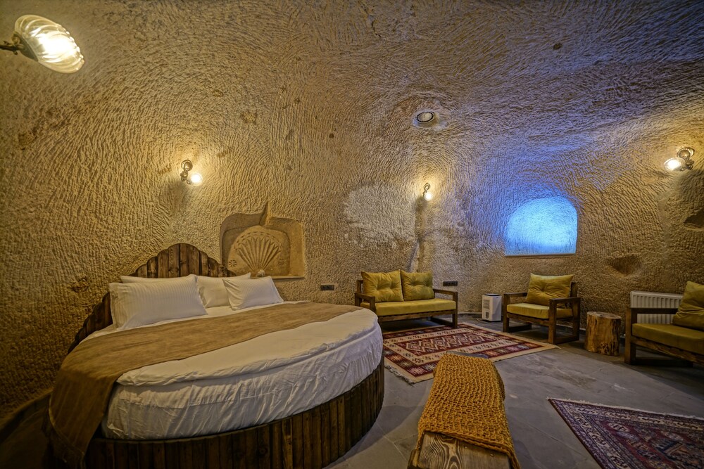 Lemon Cave Suite And Cafe