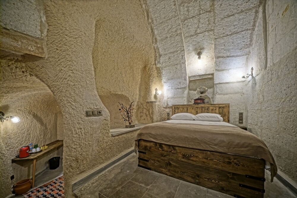 Lemon Cave Suite And Cafe