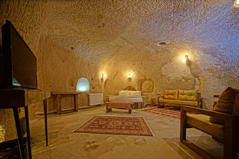 Lemon Cave Suite And Cafe