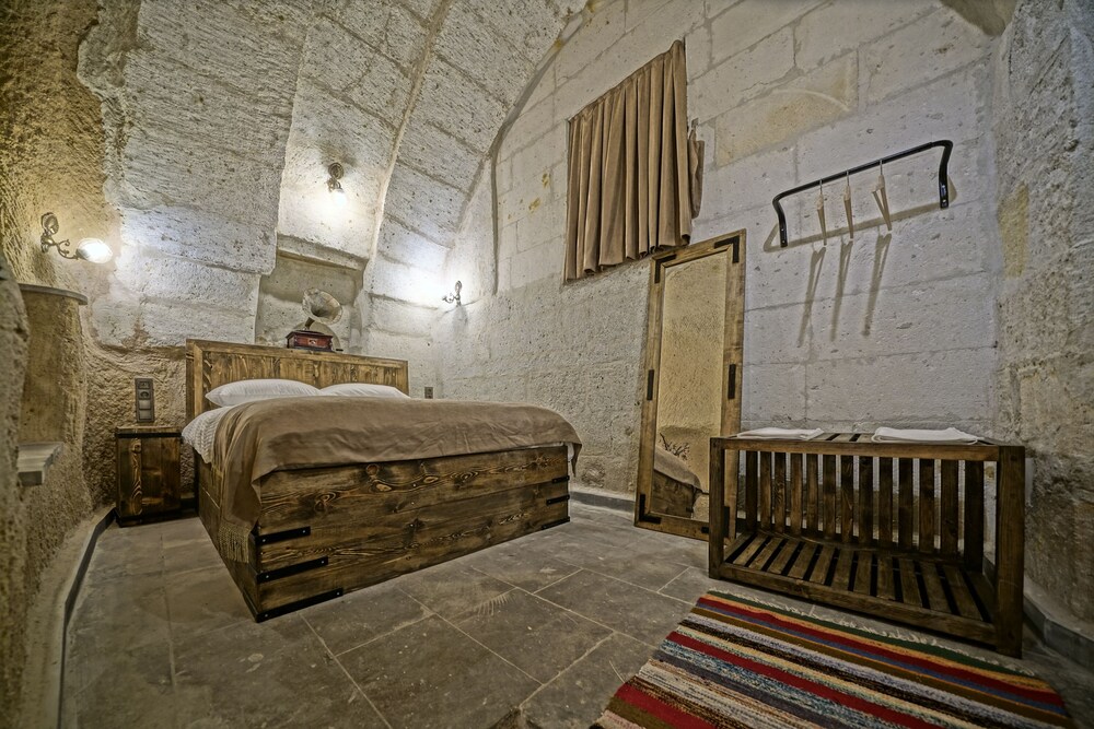 Lemon Cave Suite And Cafe